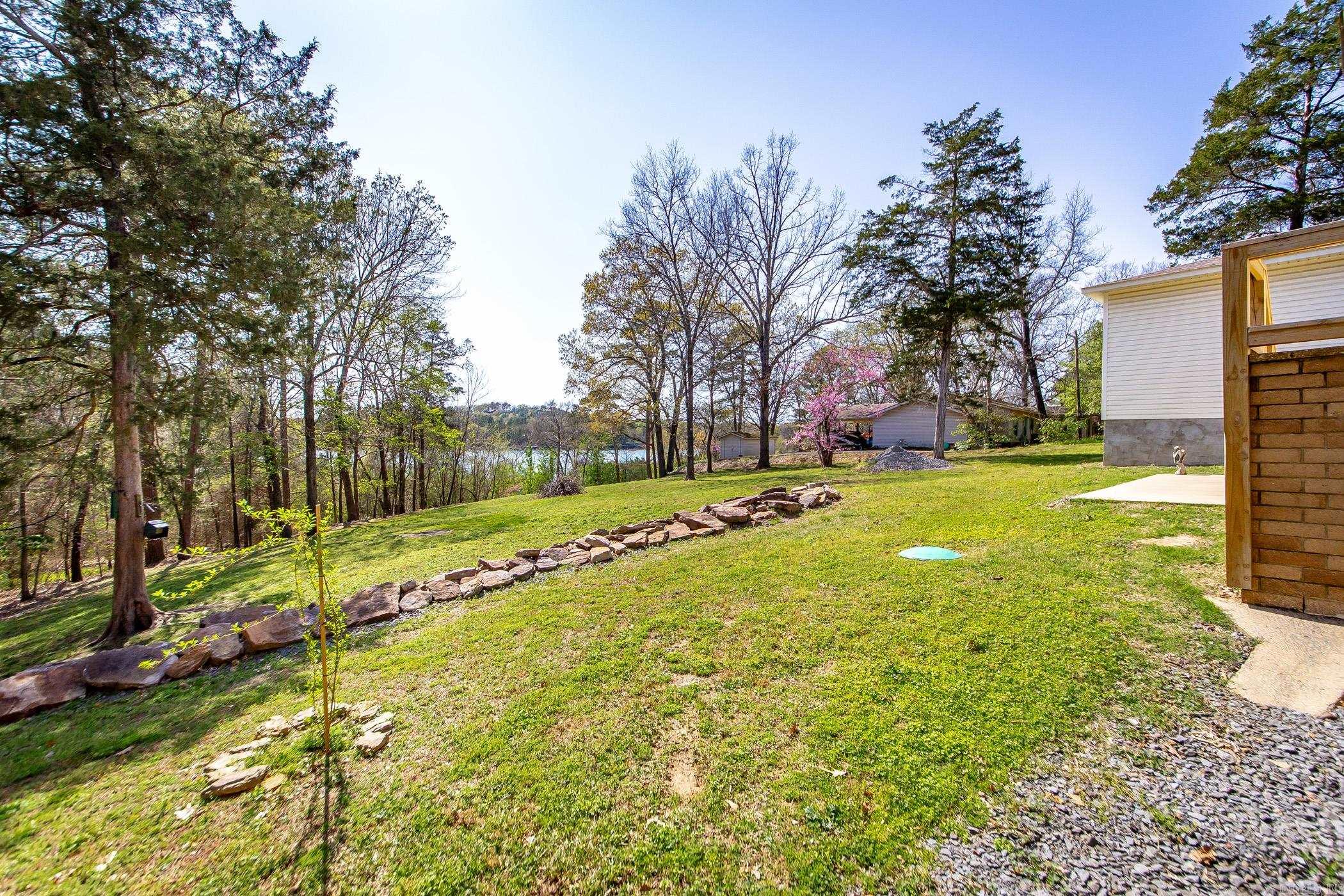 20 Lochland Drive Property Photo 43