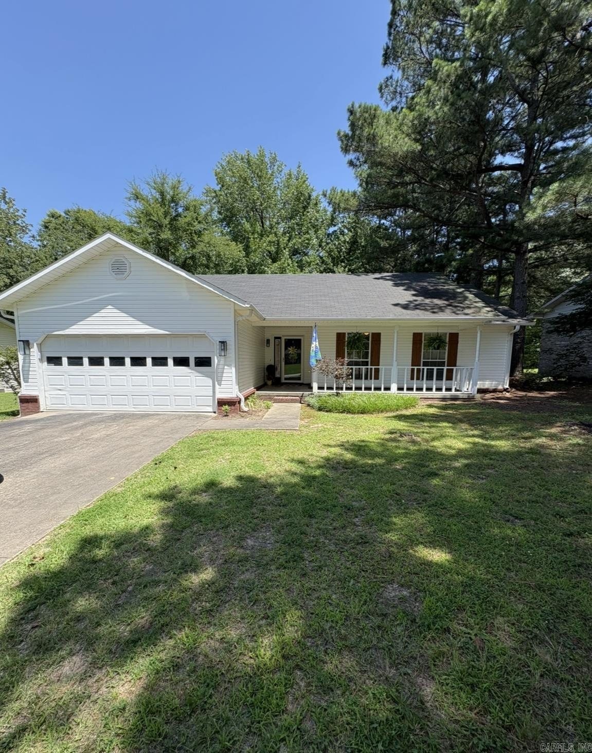 303 N Center Hill Rd Property Photo 1