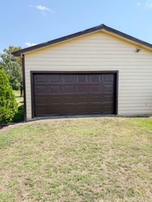 608 S Highway 35 Property Photo 6