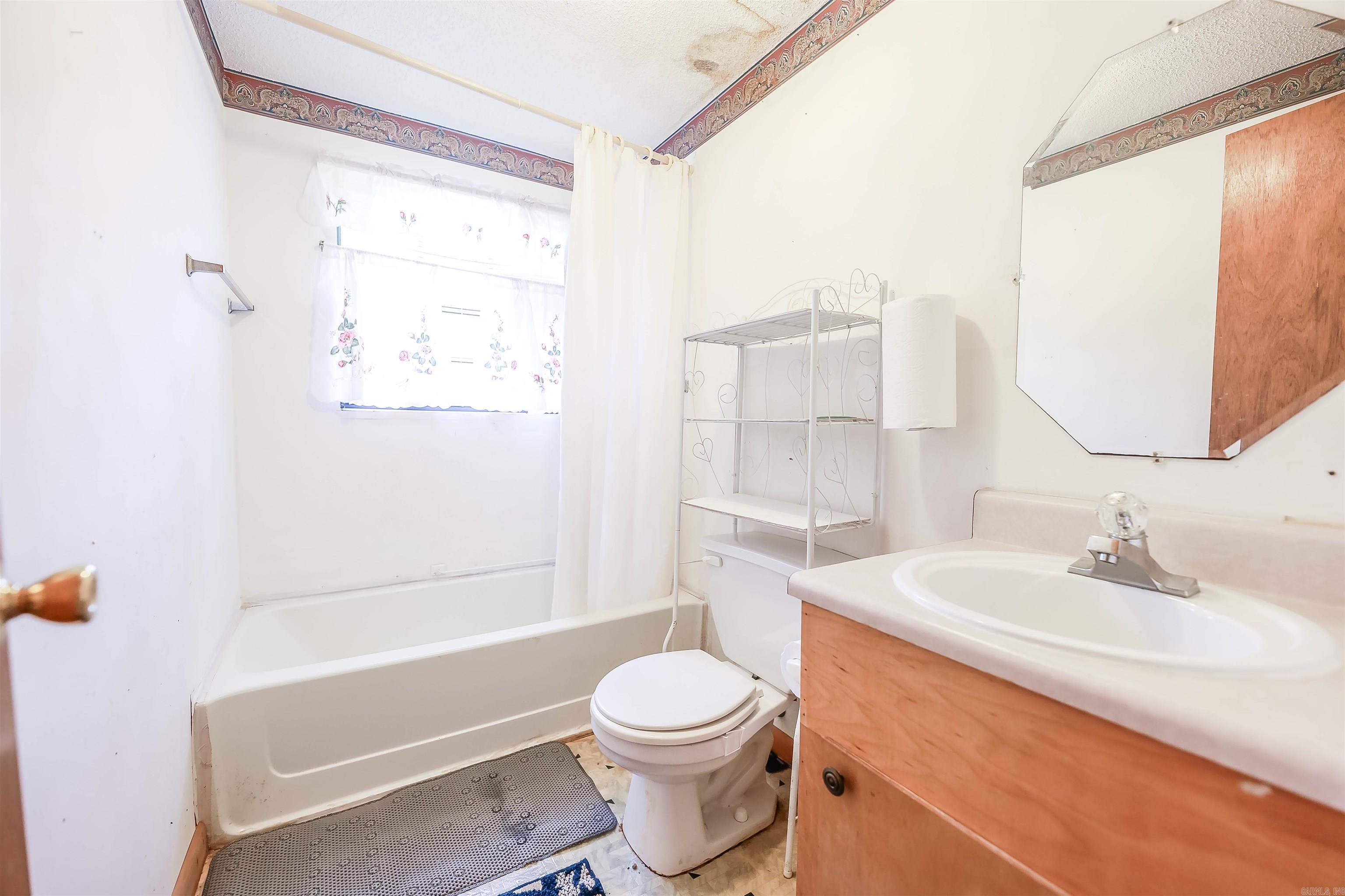 608 S Highway 35 Property Photo 16