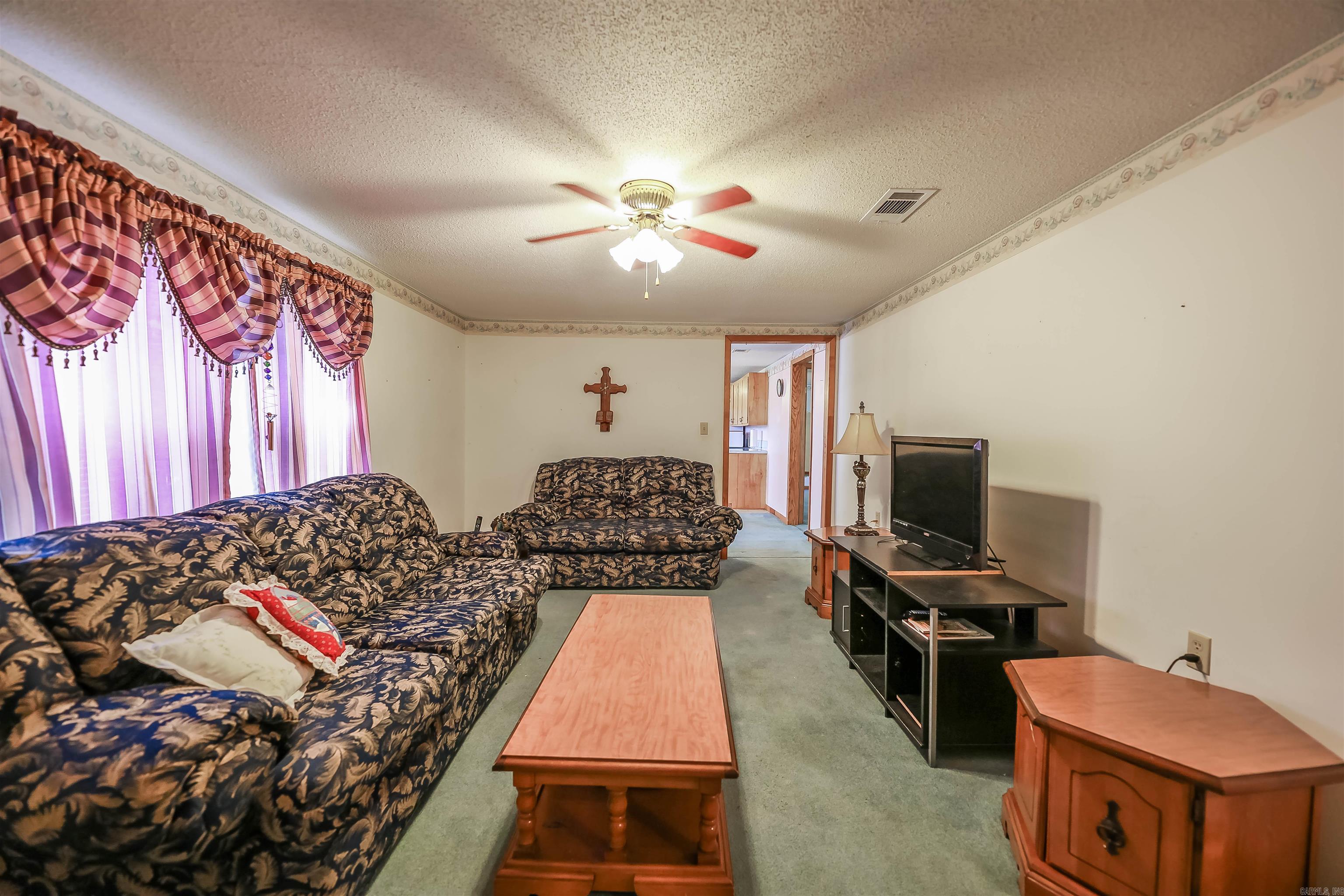 608 S Highway 35 Property Photo 17
