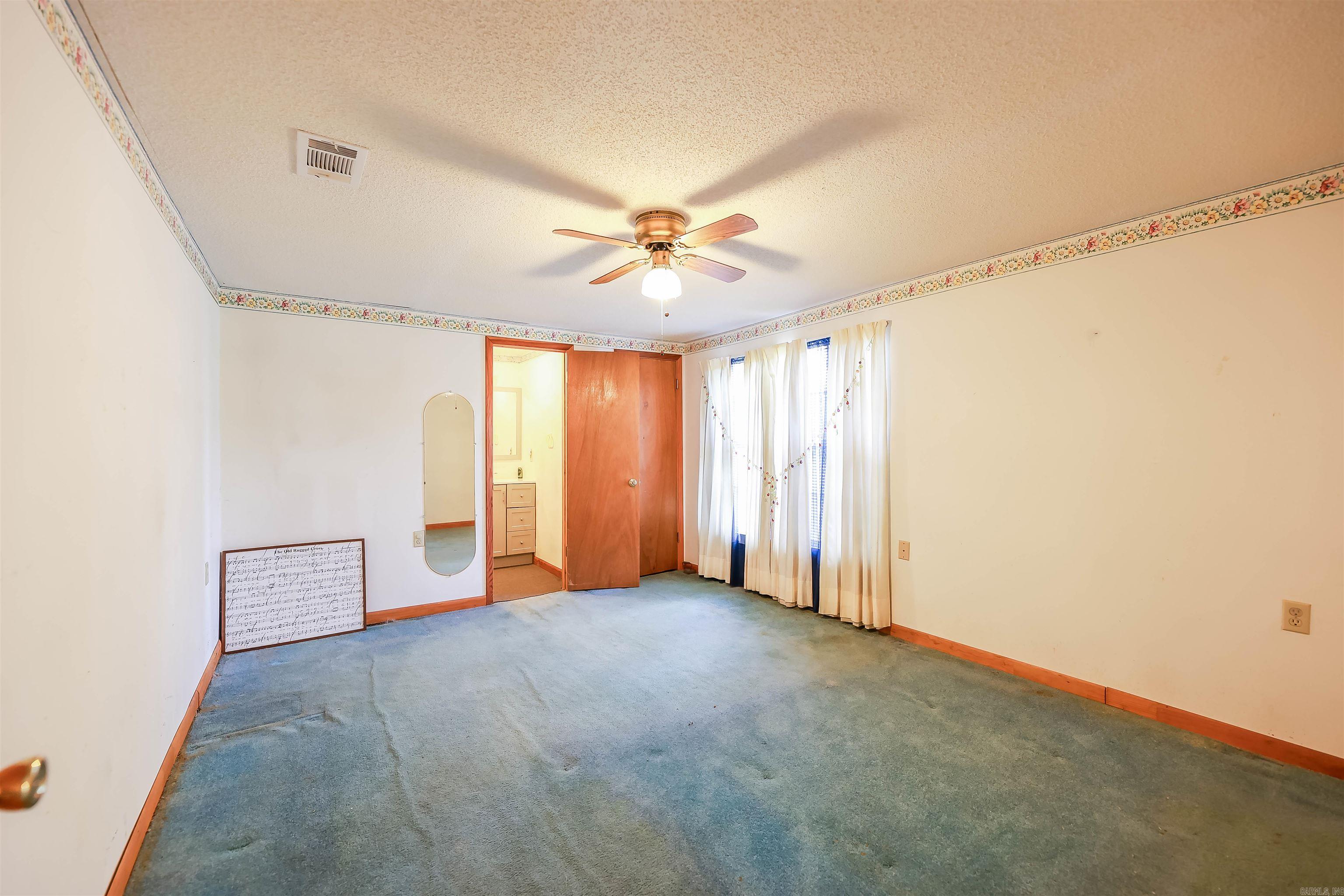 608 S Highway 35 Property Photo 25