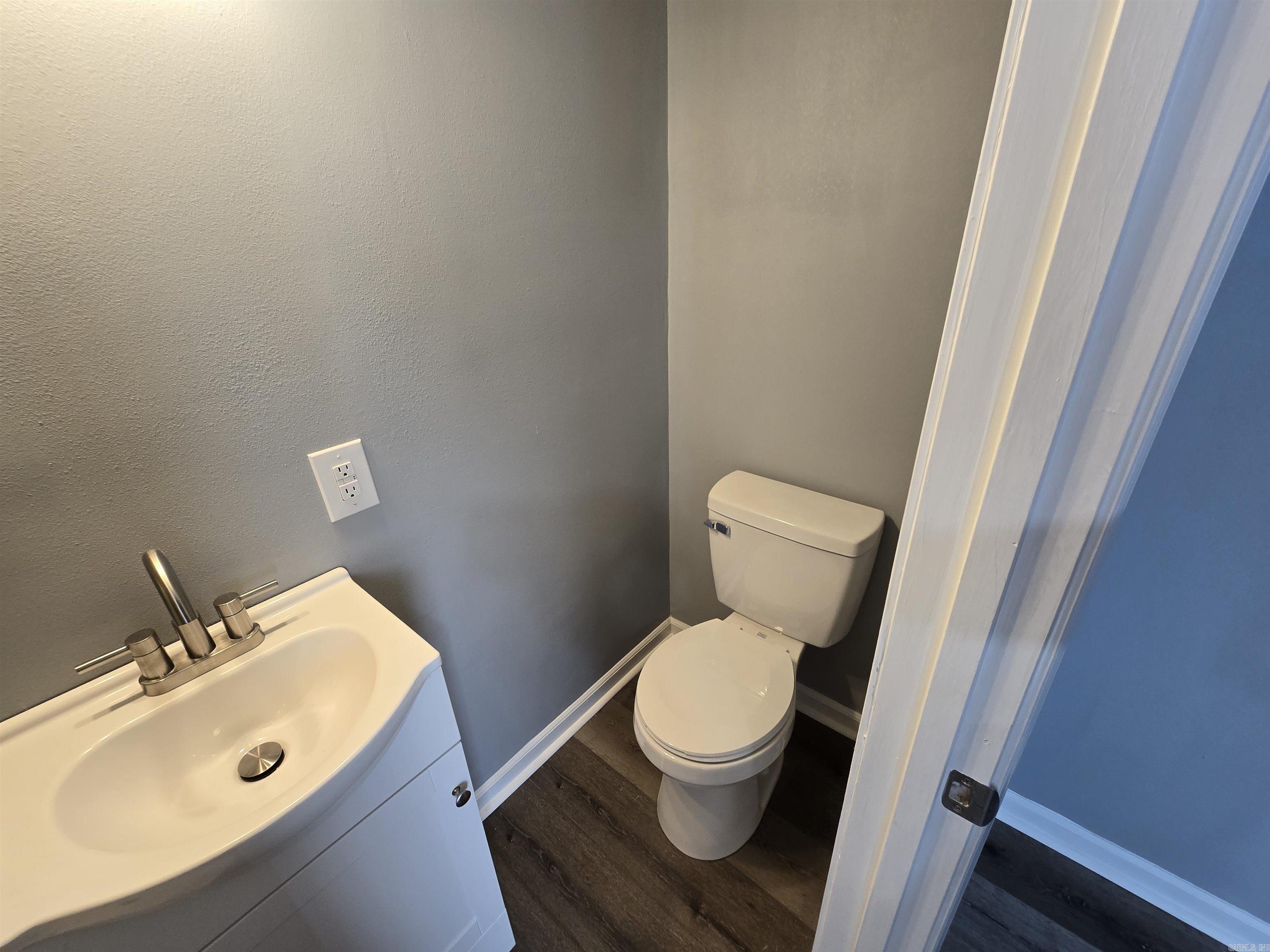 1903 W 24th Avenue Property Photo 10