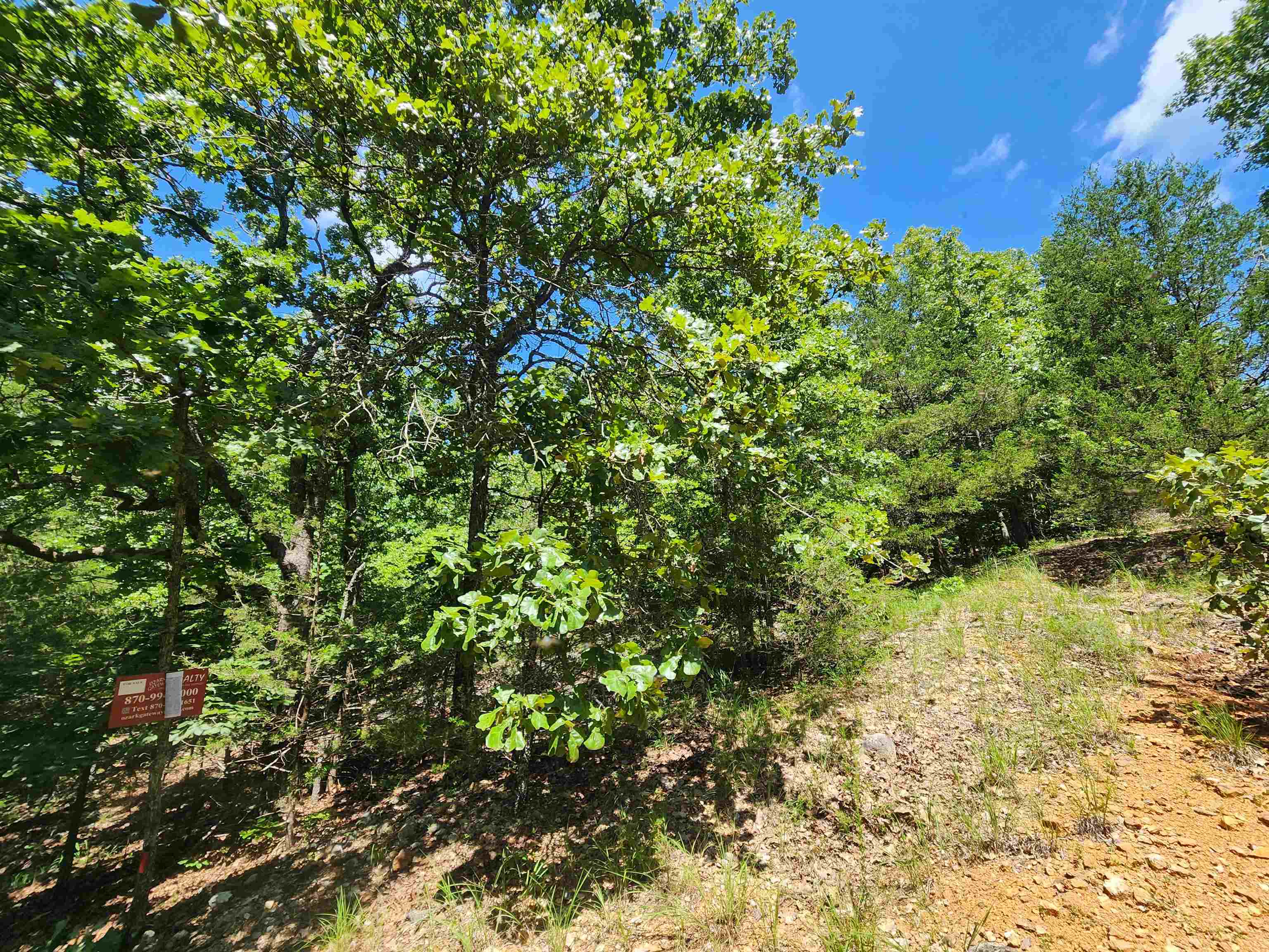 L35b2 Black Cloud Circle Property Photo 4