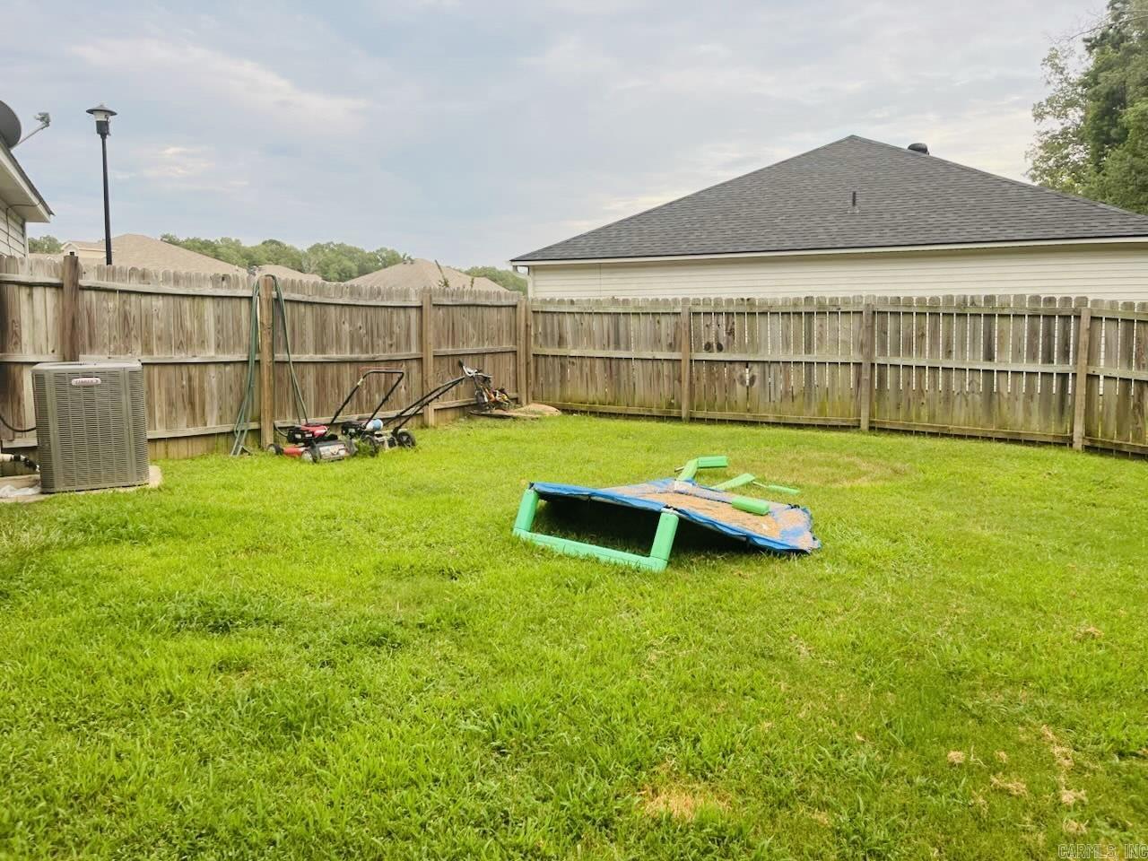 6472 Amalie Drive Property Photo 6