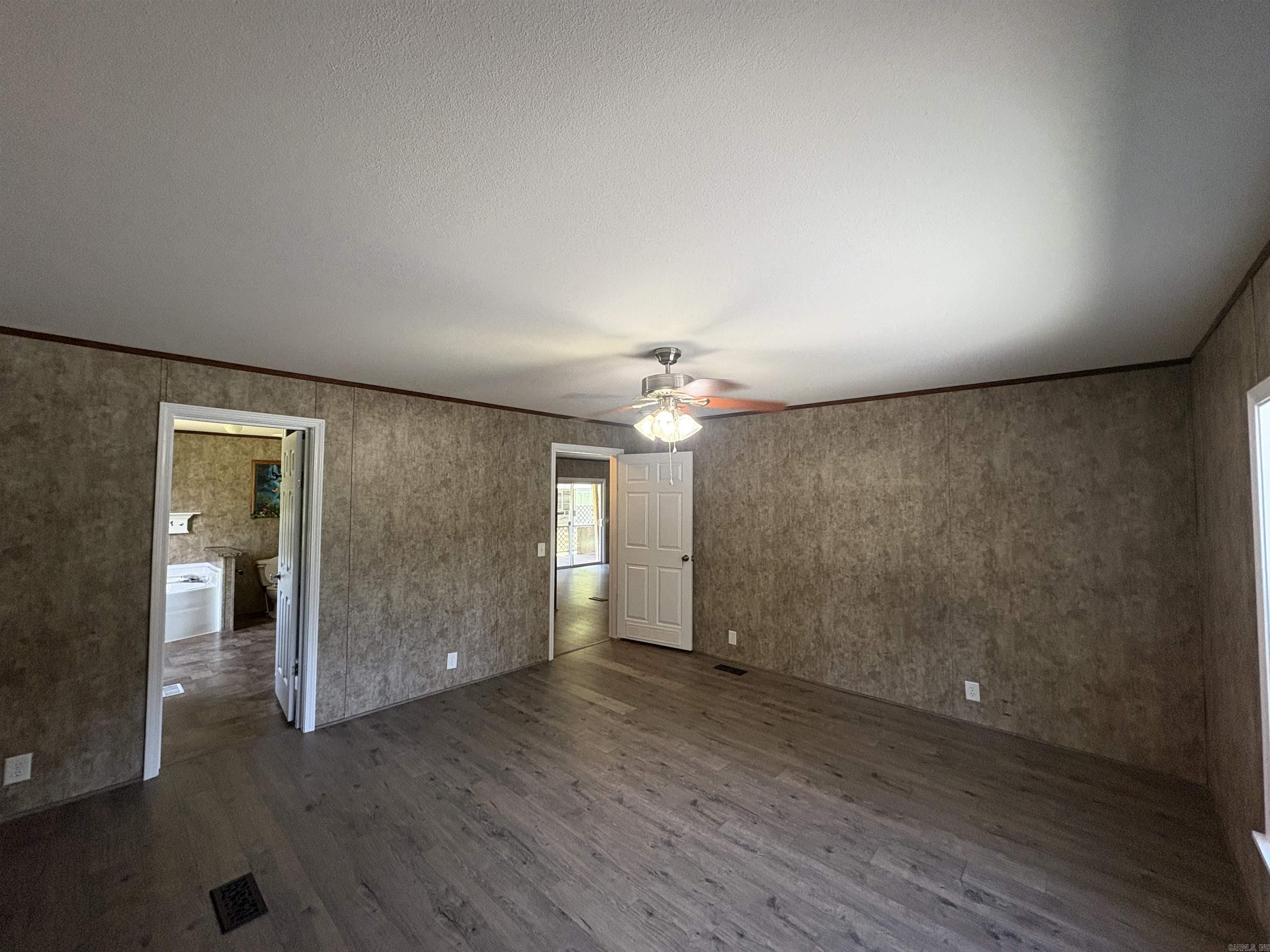 1014 S Third Street Property Photo 25