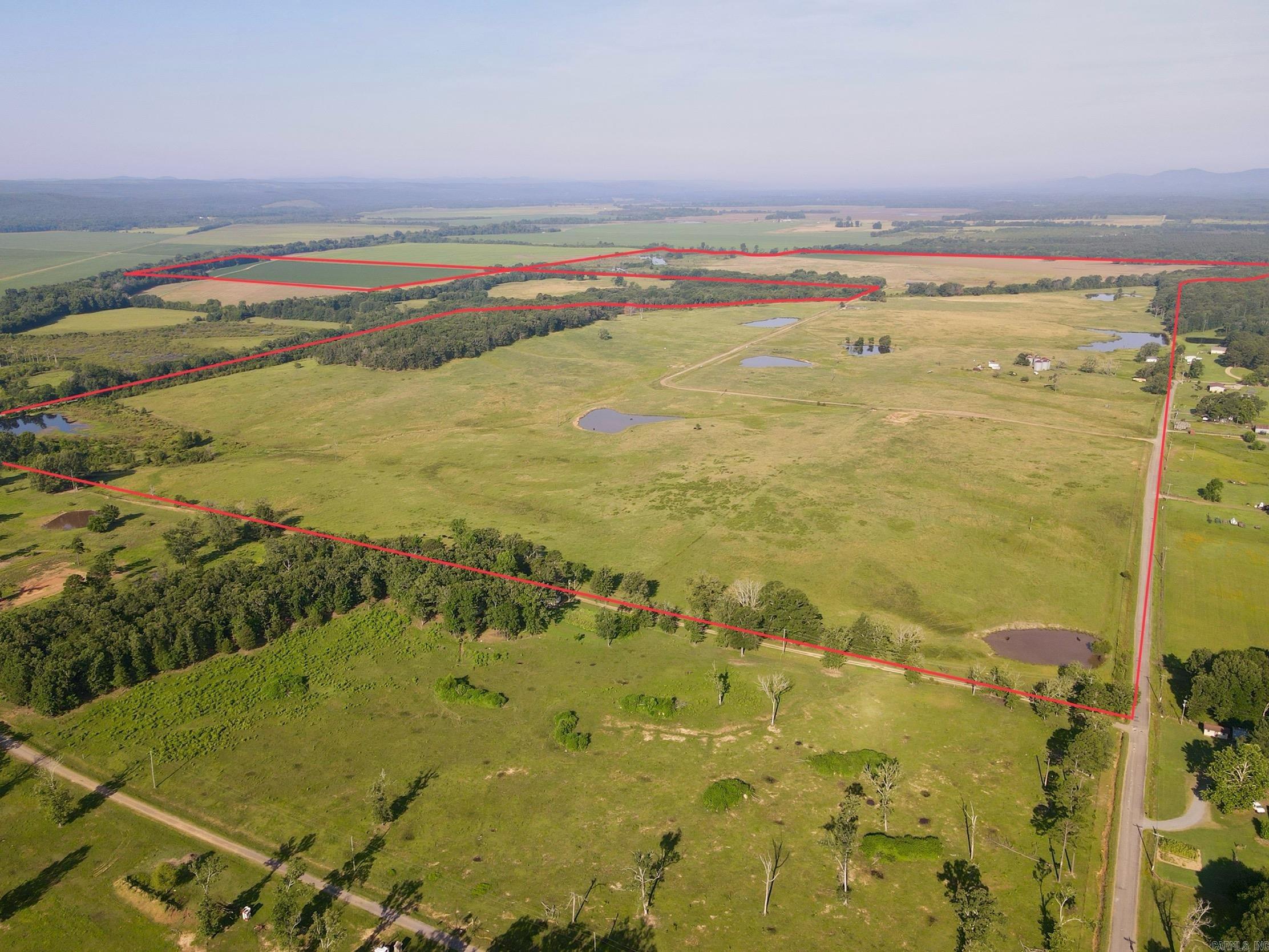 181 Lovers Lane Property Photo 4