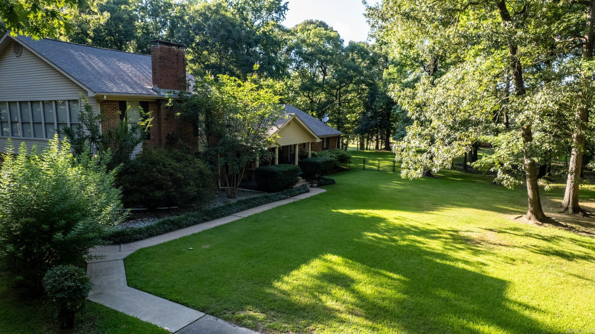 6 High Point Property Photo 2