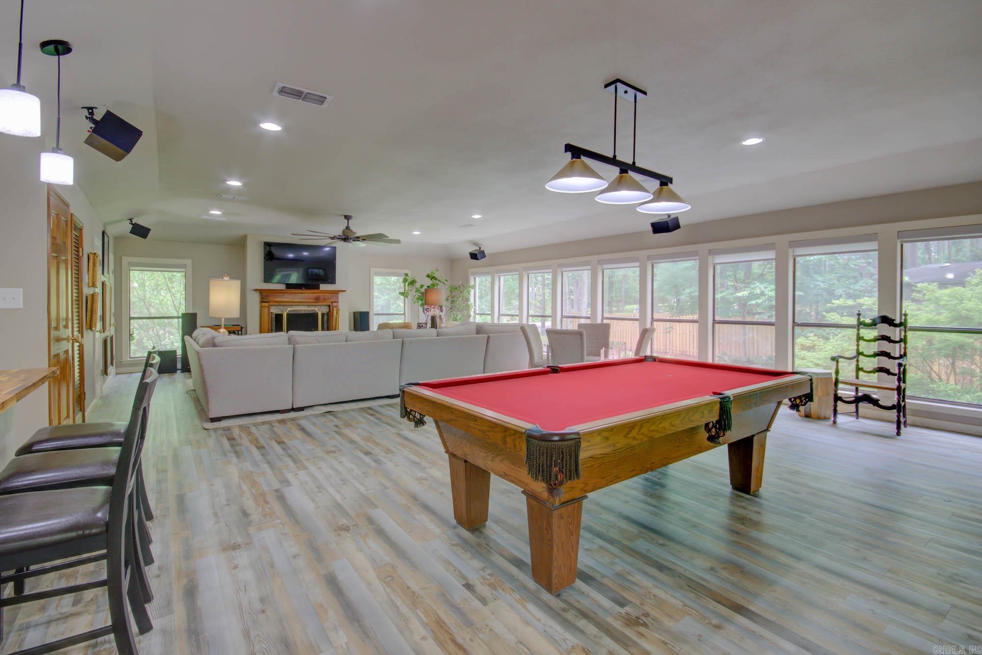 6 High Point Property Photo 12