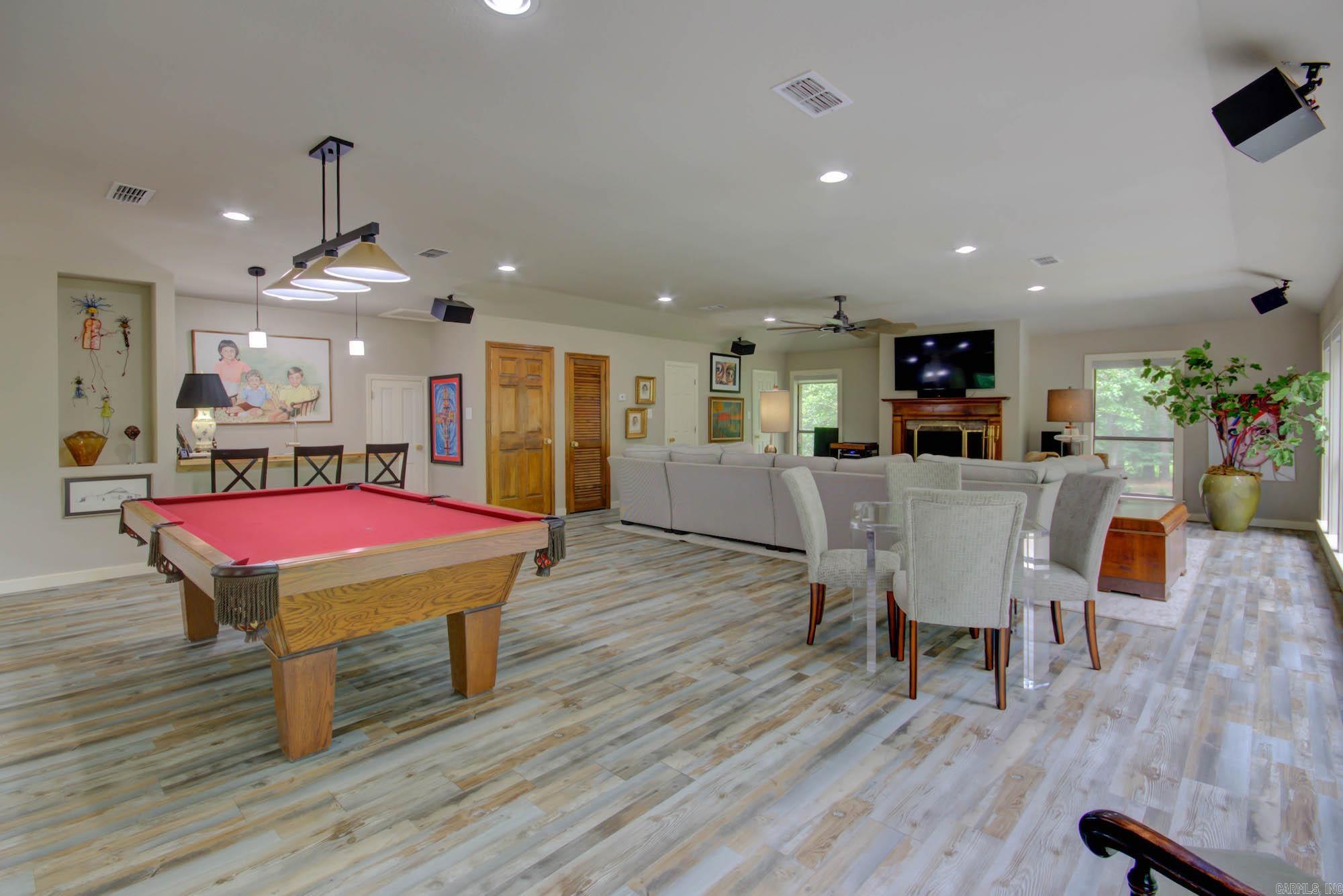 6 High Point Property Photo 13