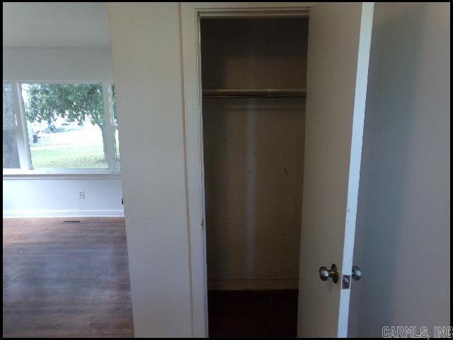 129 Saunders Drive Property Photo 3