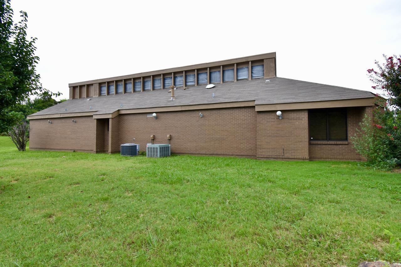 810 Newman Dr. Suite A Property Photo 2