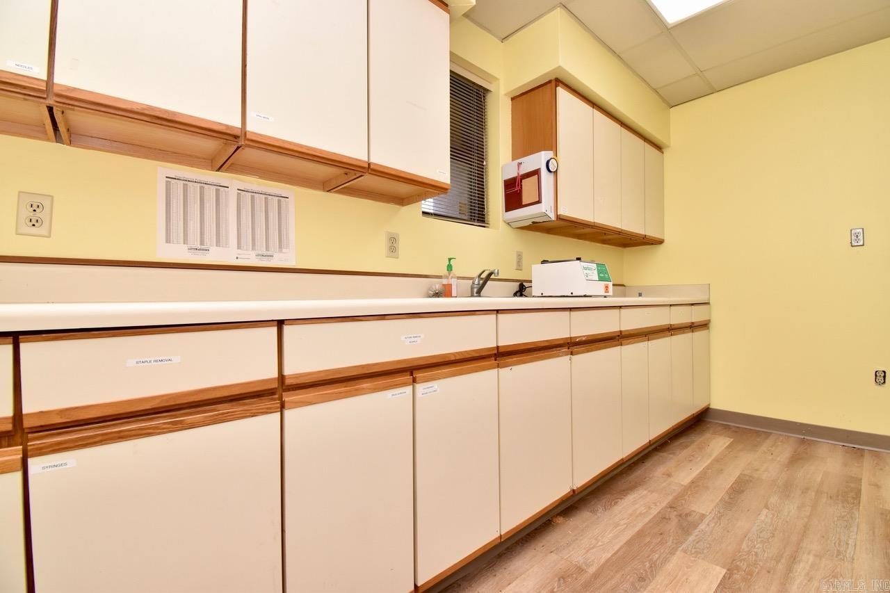 810 Newman Dr. Suite A Property Photo 17