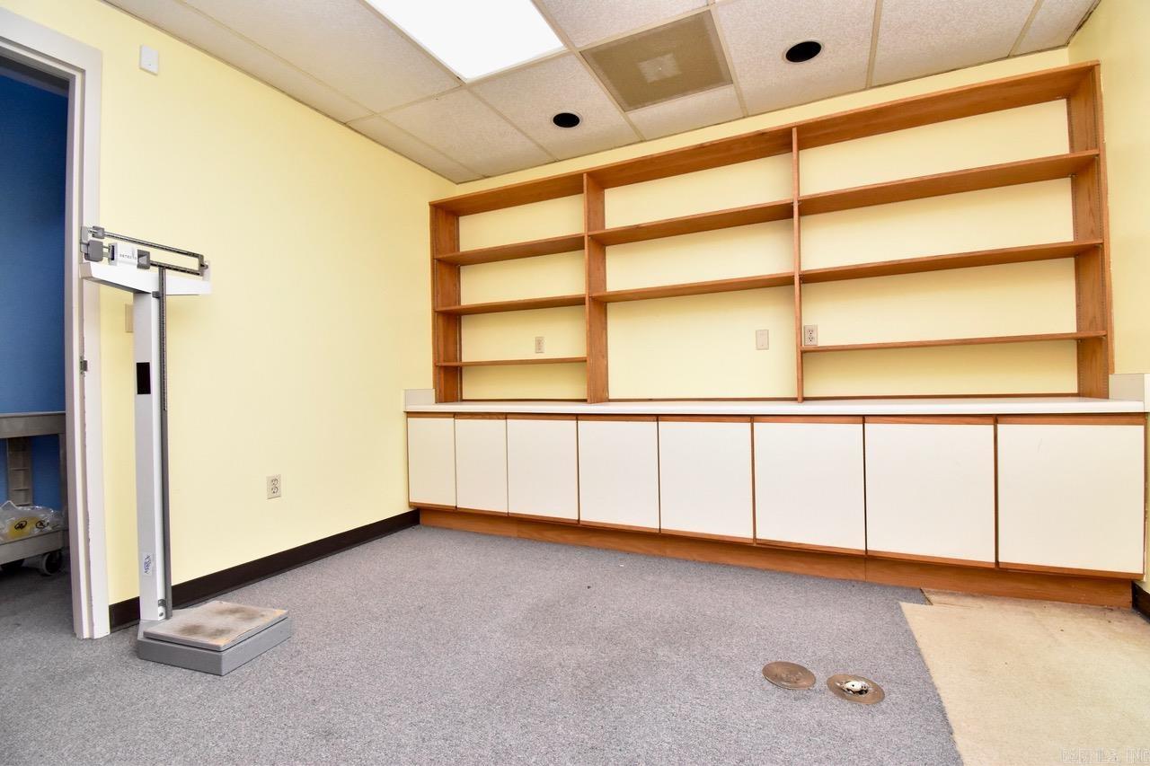 810 Newman Dr. Suite A Property Photo 19