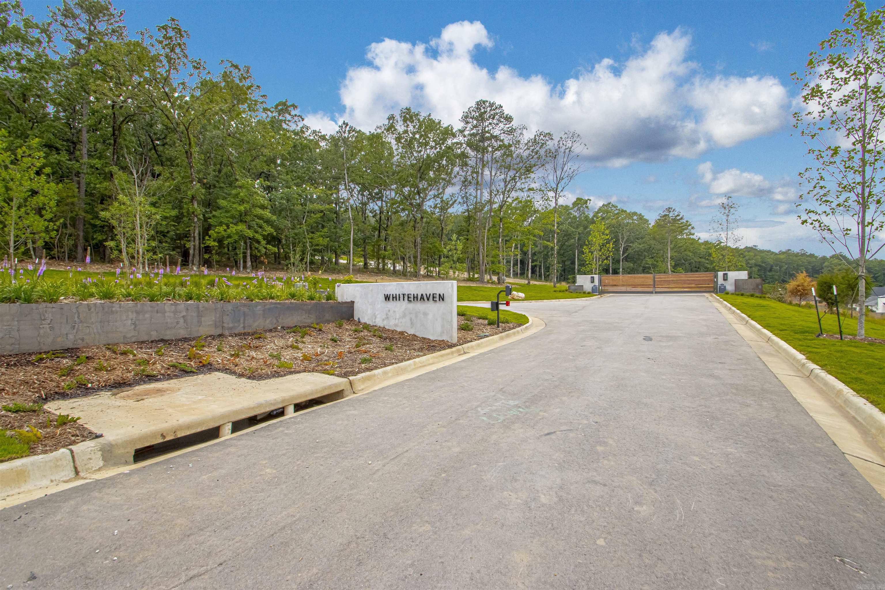 4 Whitehaven Cove Property Photo 30