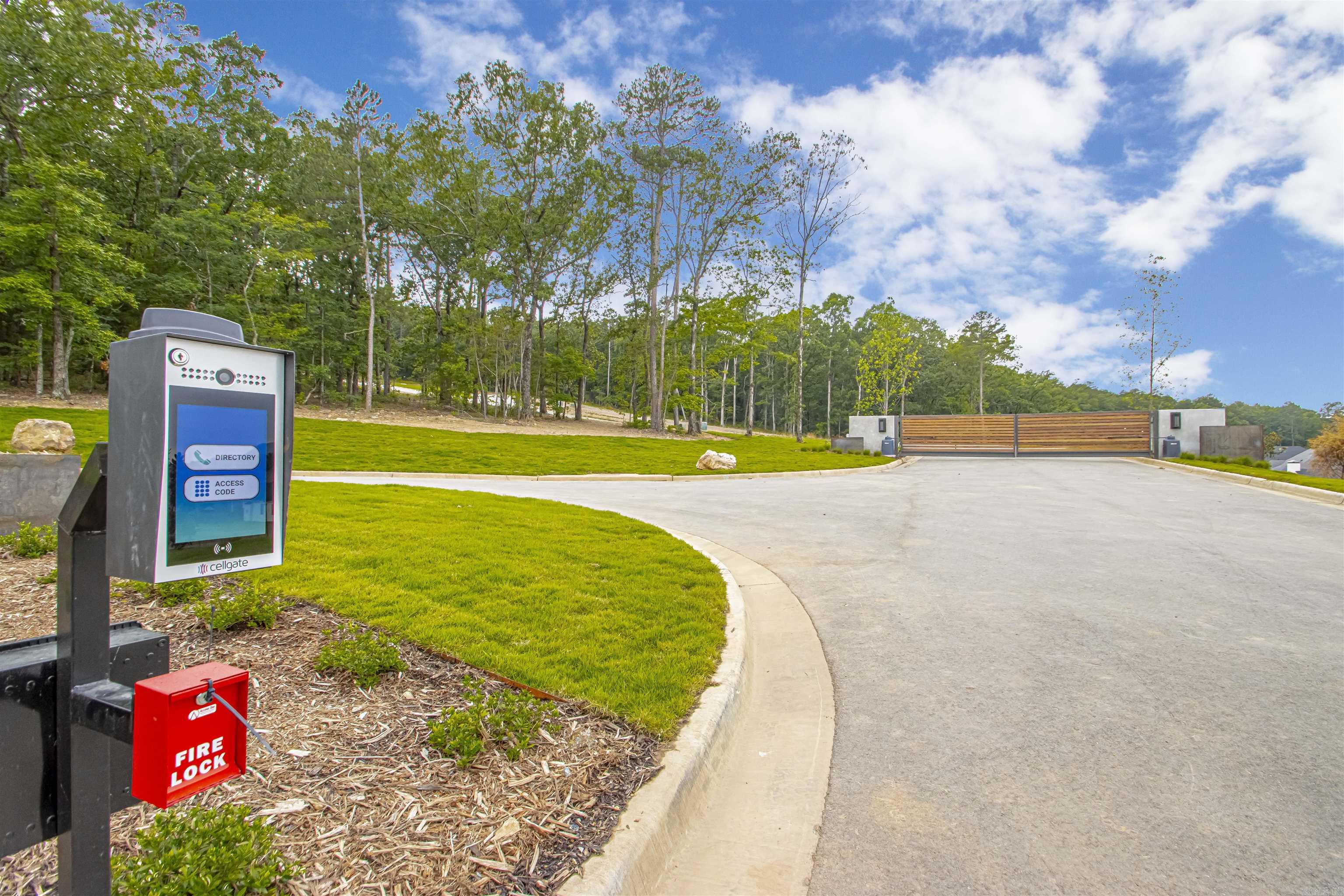 4 Whitehaven Cove Property Photo 32