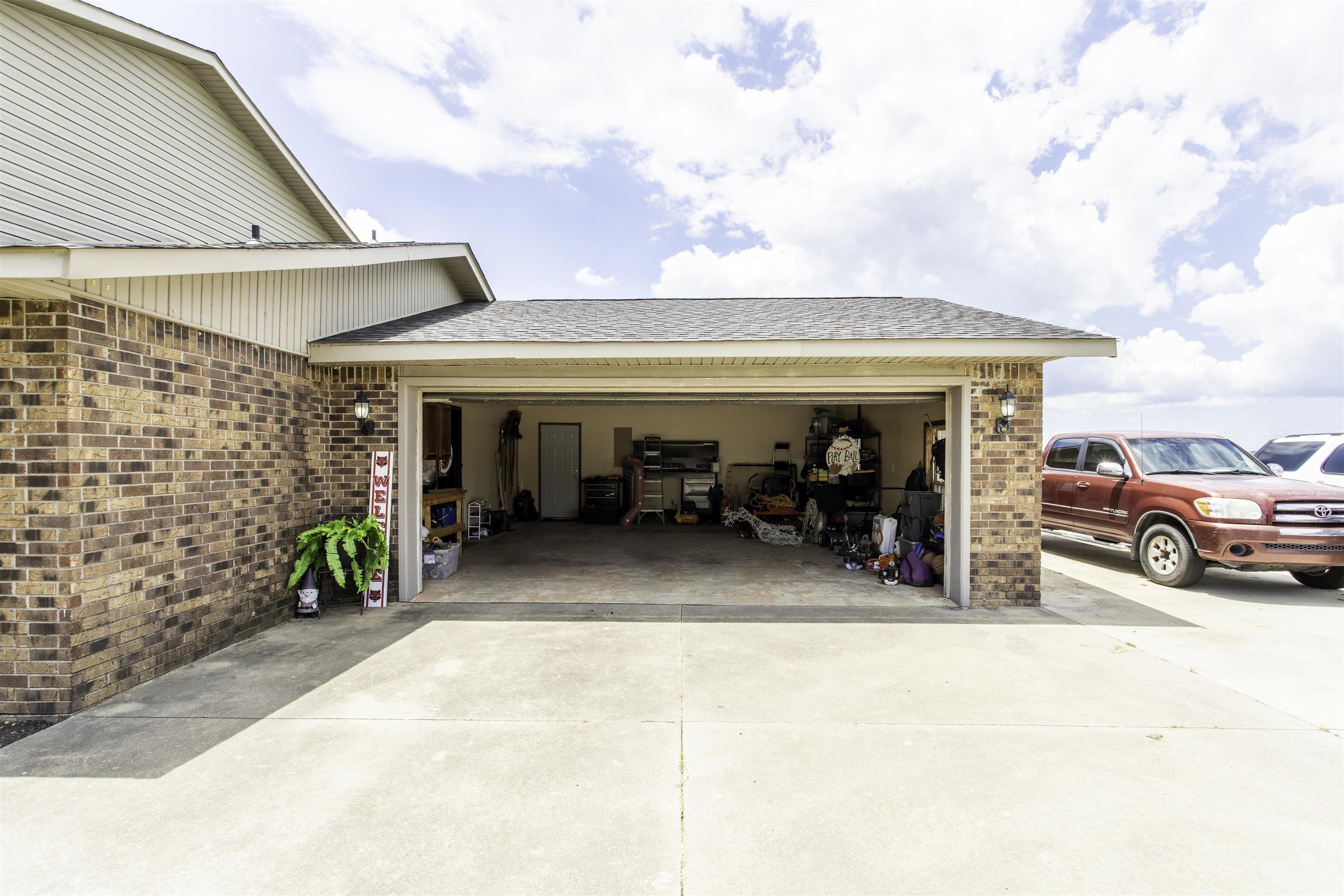 511 Pocahontas Road Property Photo 6