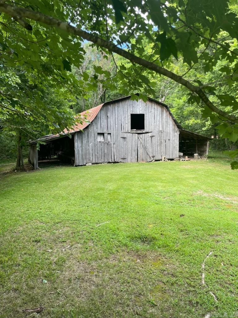 366 Hillhollow Road Property Photo 7