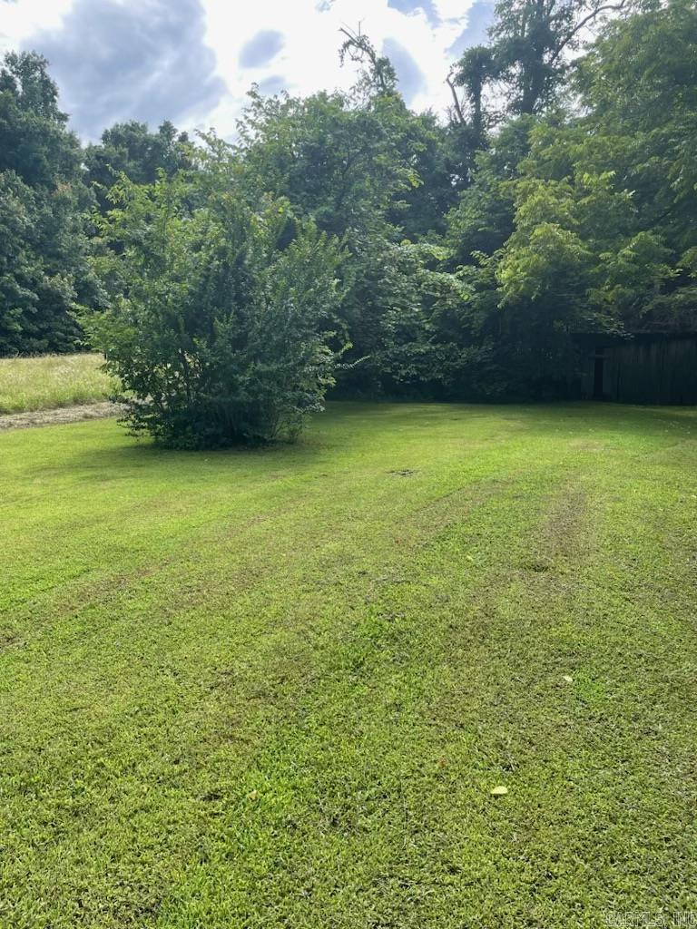 366 Hillhollow Road Property Photo 8