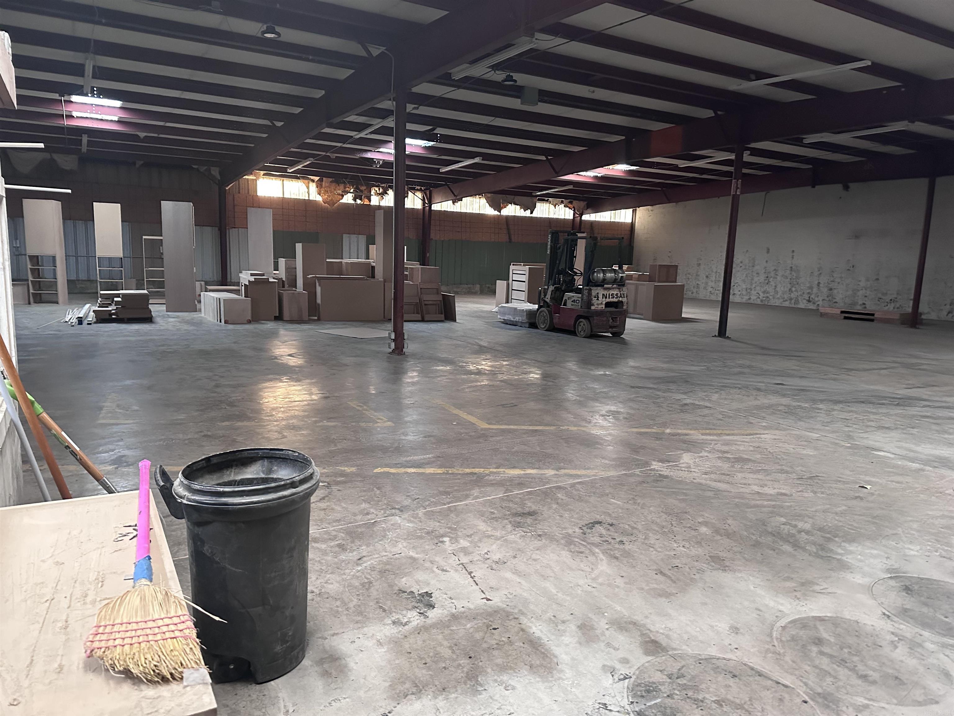 2222 E Broadway Street Property Photo 15