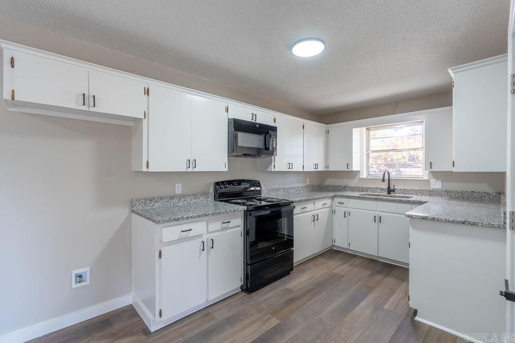 1616 Cactus Drive Property Photo 9