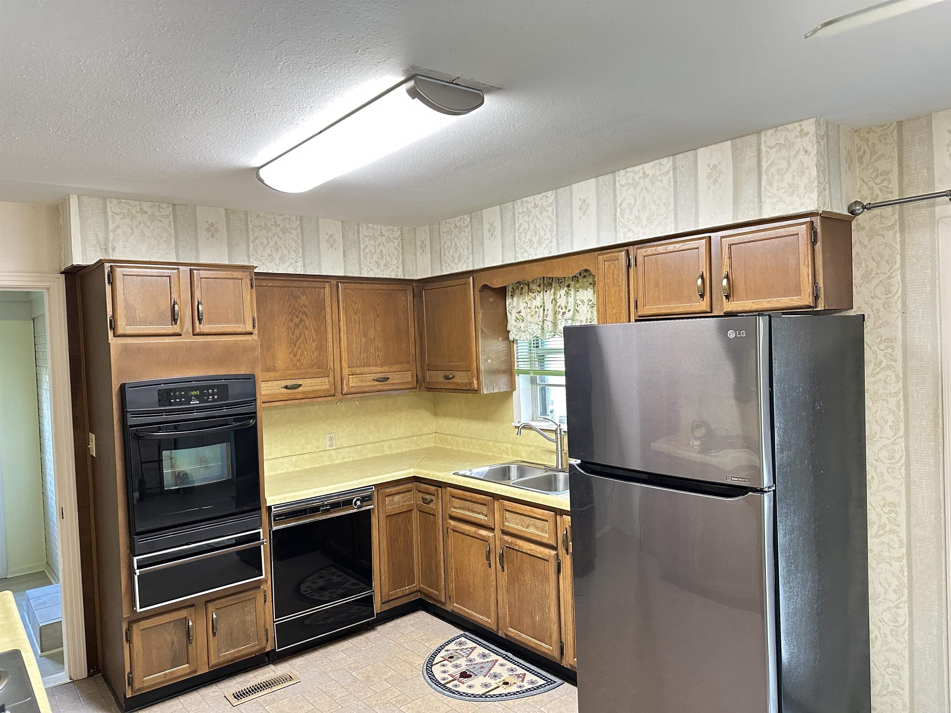 4437 Highway 7 Property Photo 19