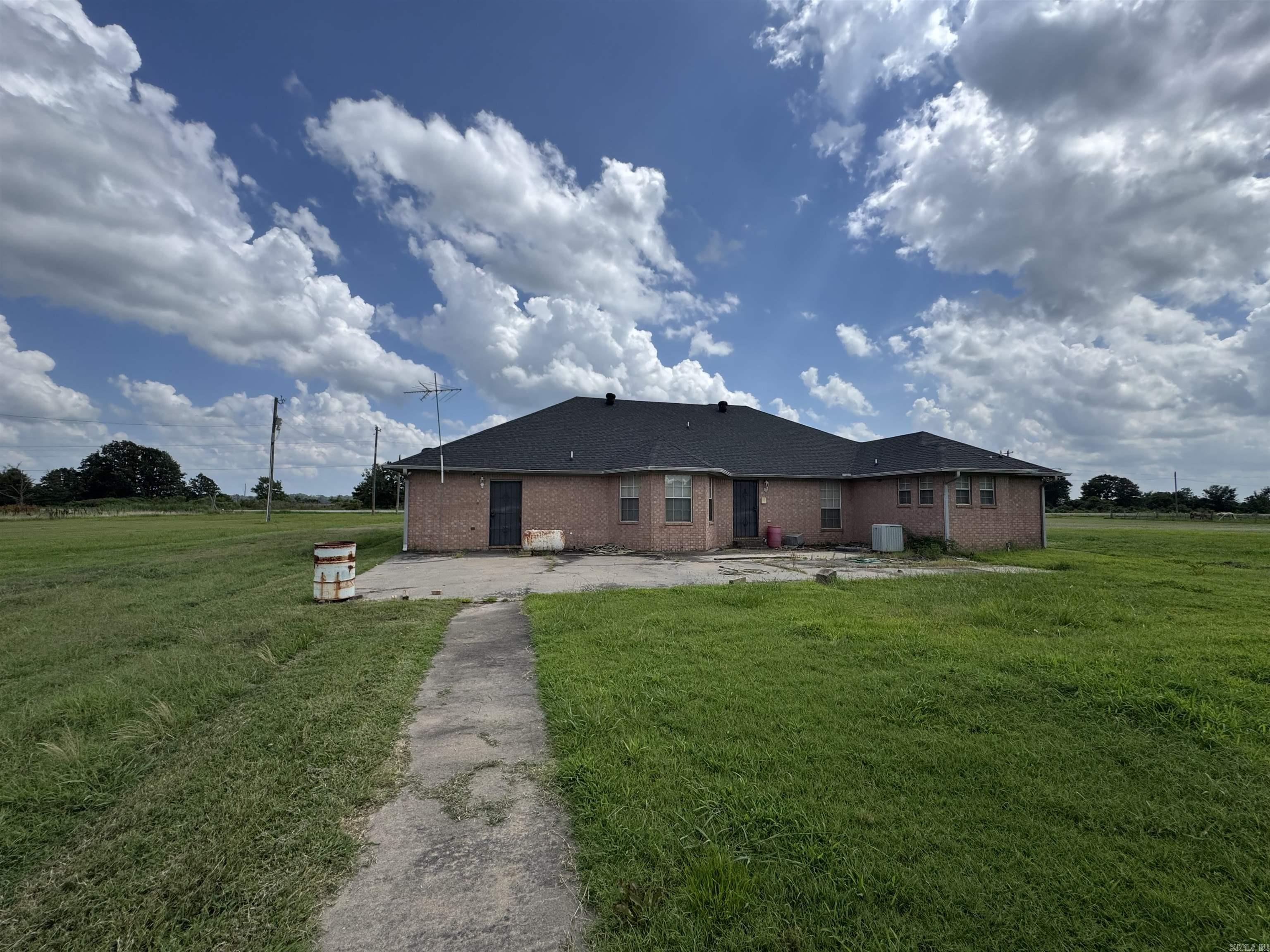 3061 Highway 79 South Property Photo 10