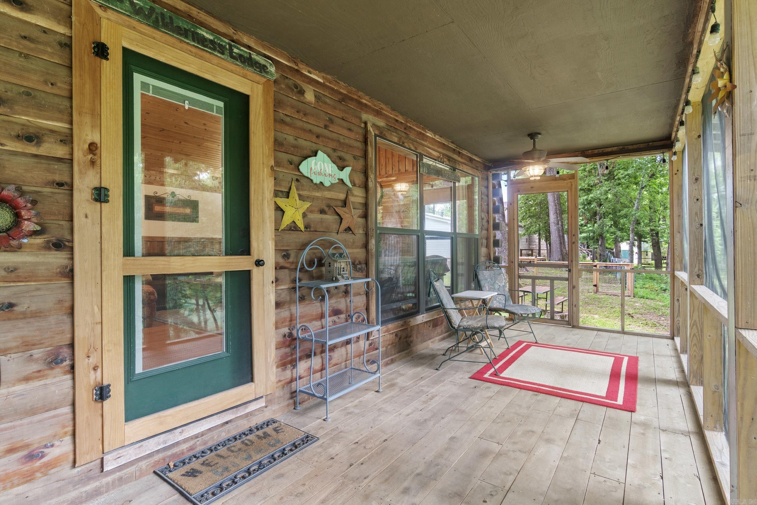 8 Iveon Clay Ln Property Photo 17
