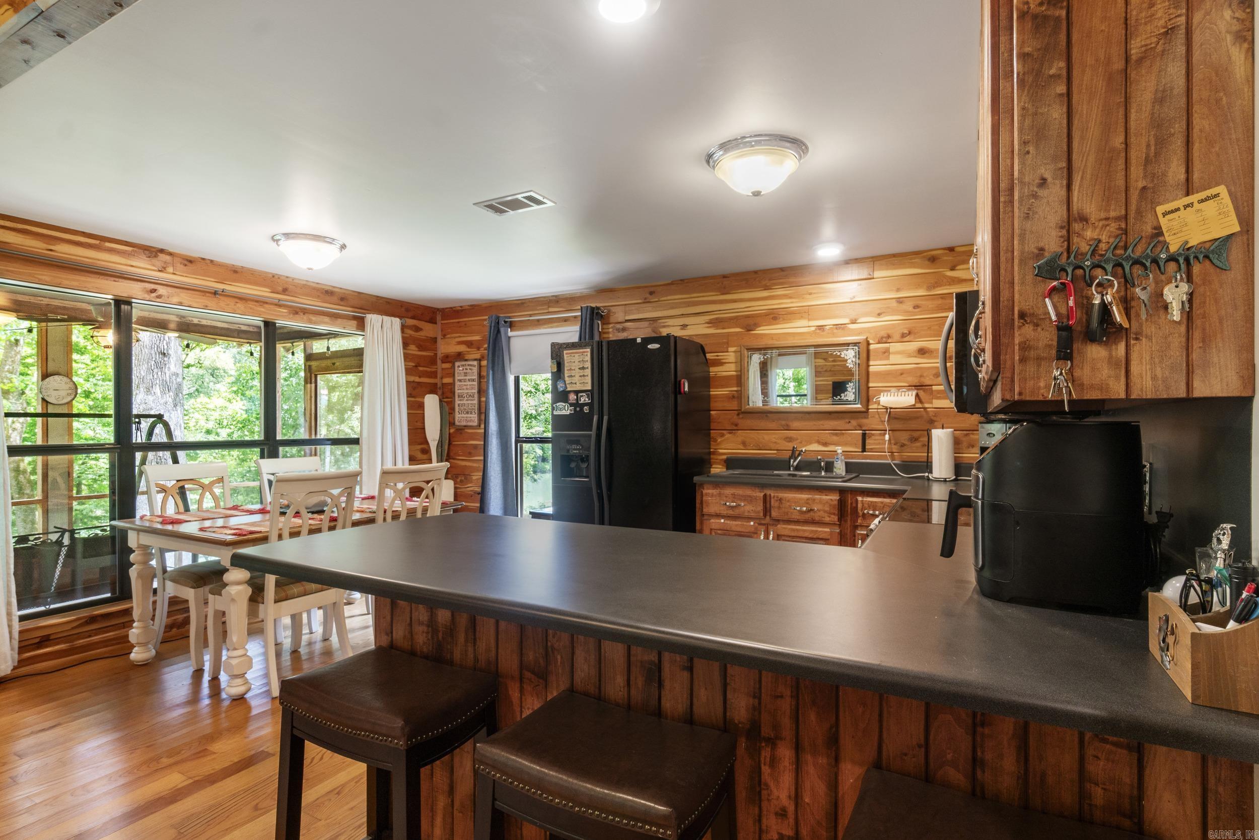 8 Iveon Clay Ln Property Photo 24
