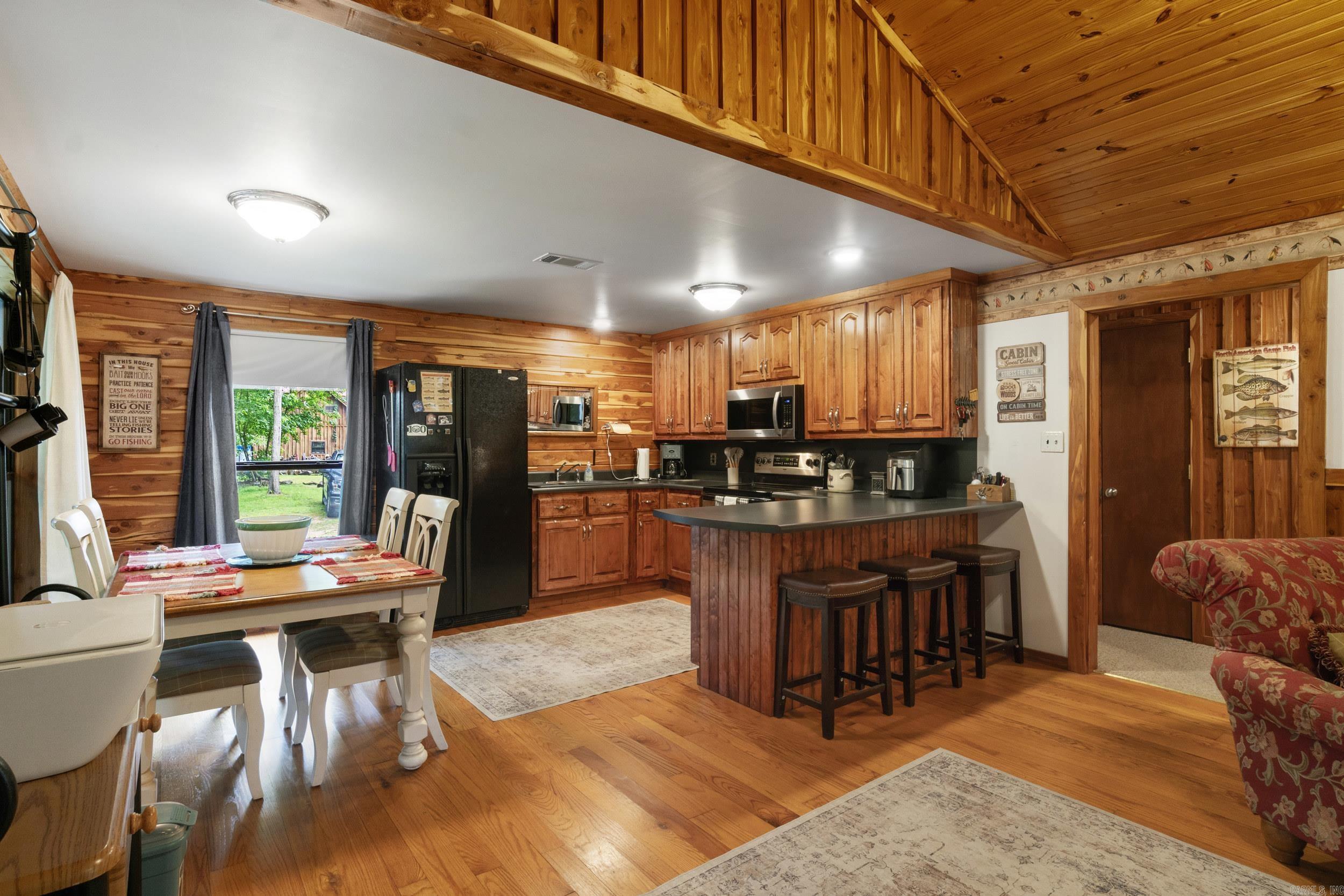 8 Iveon Clay Ln Property Photo 25