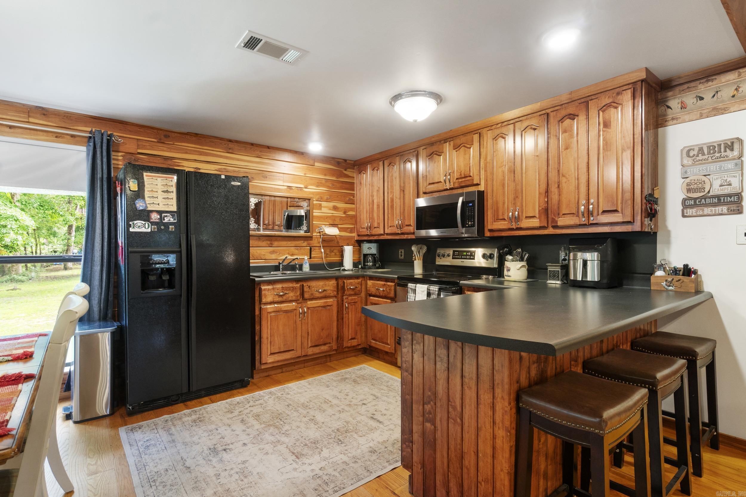 8 Iveon Clay Ln Property Photo 26