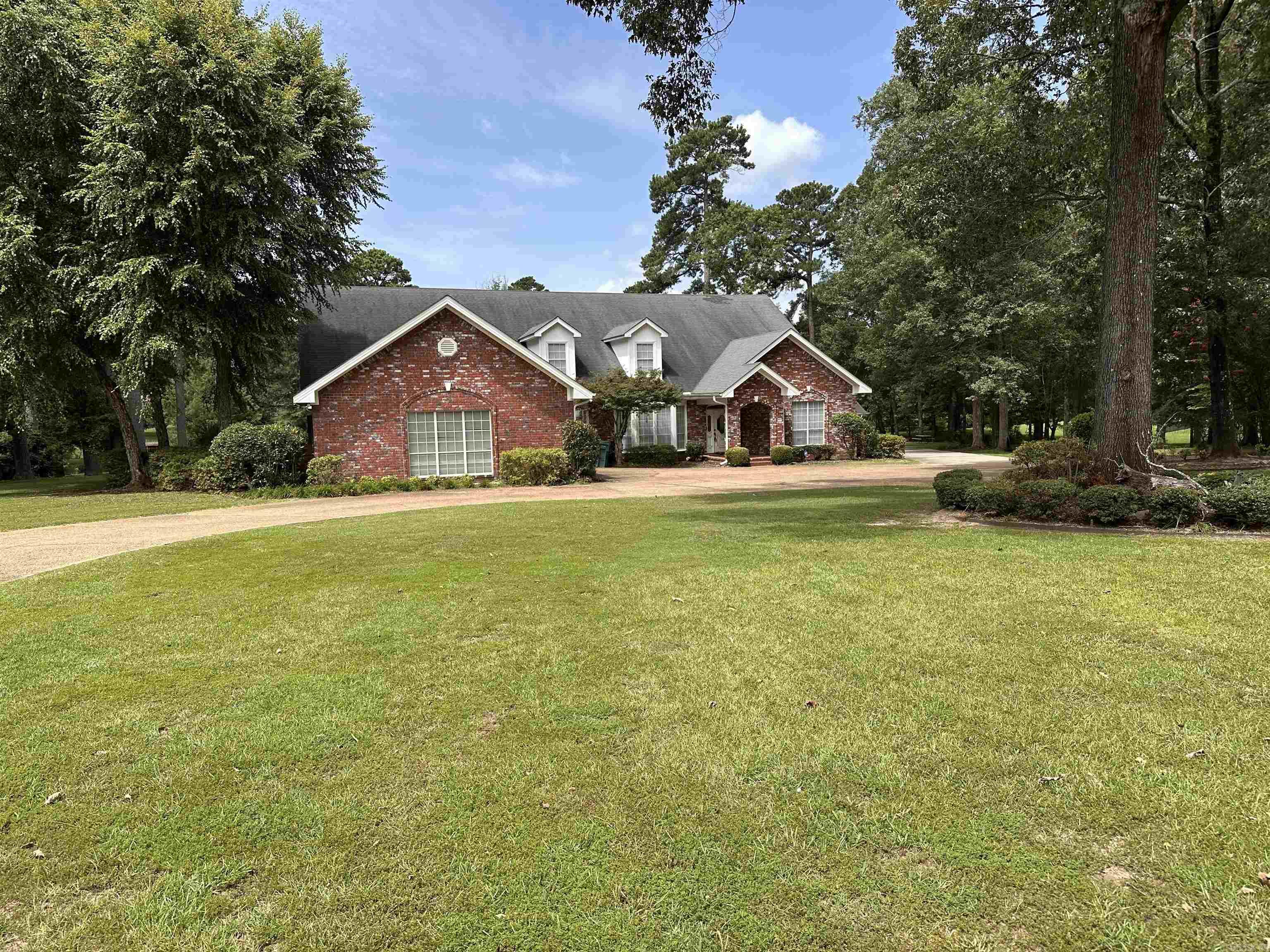 9 Chinquepin Drive Property Photo 3