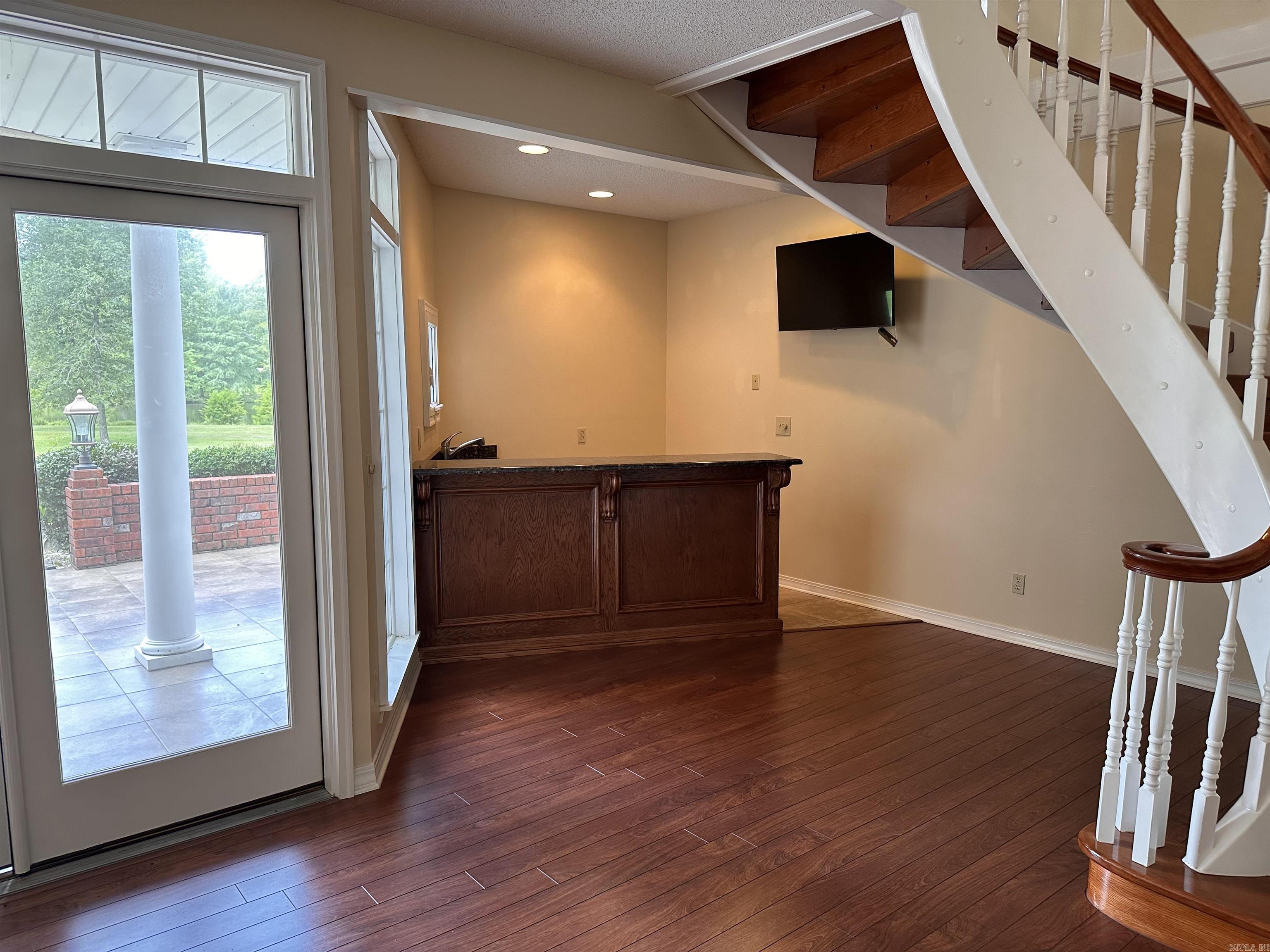 9 Chinquepin Drive Property Photo 6