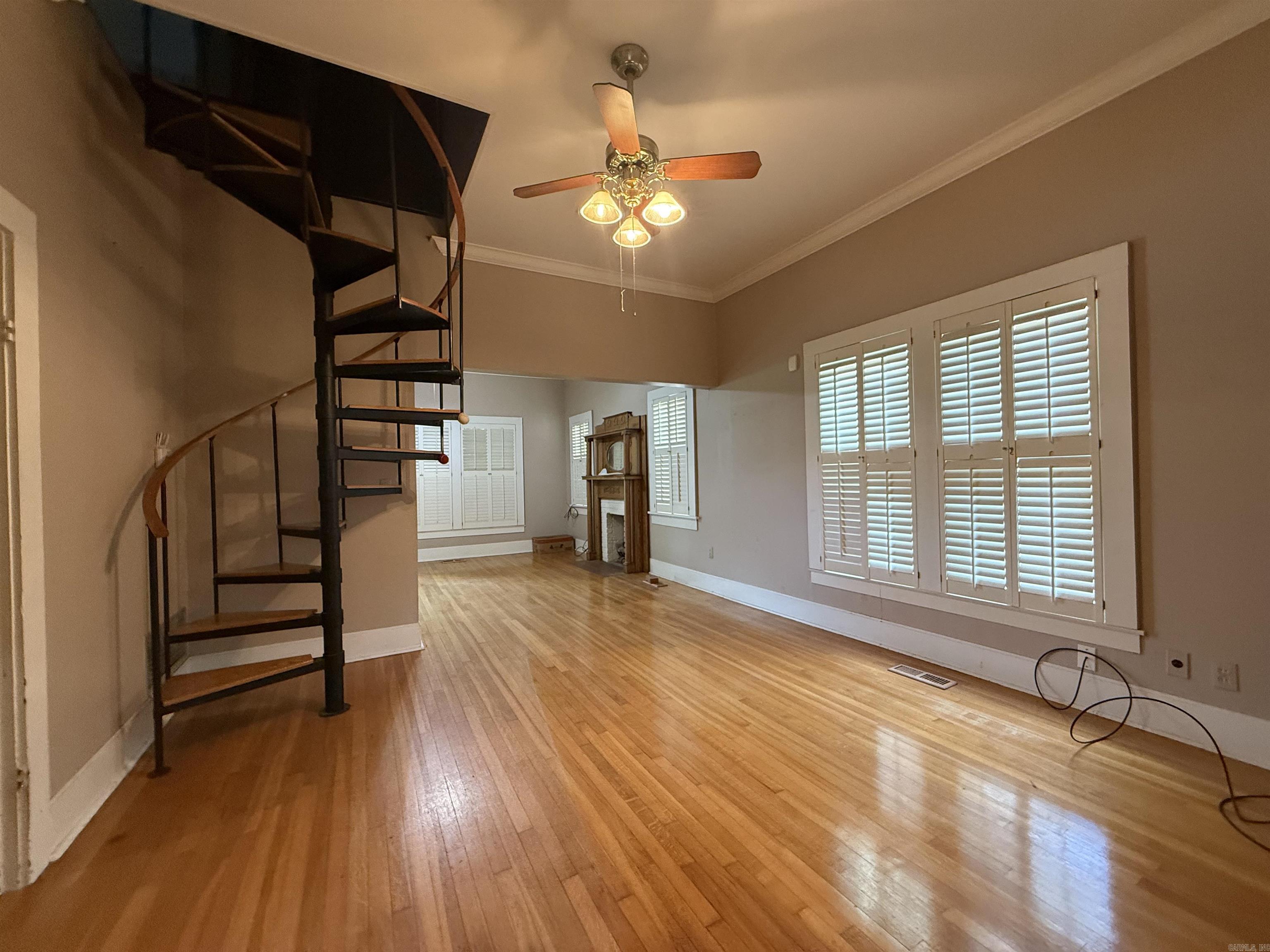 1108 N Izard St Property Photo 13