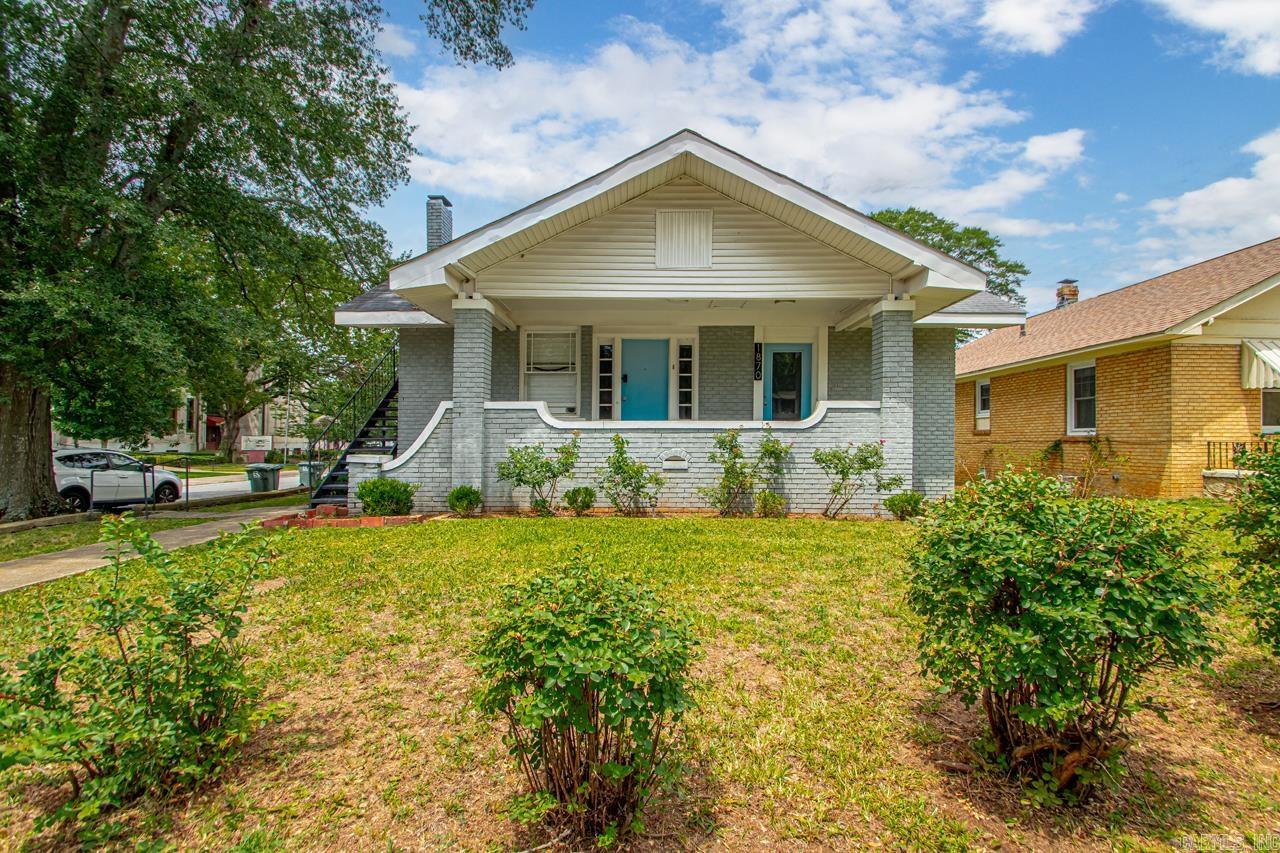 1870 S Izard Street Property Photo 1