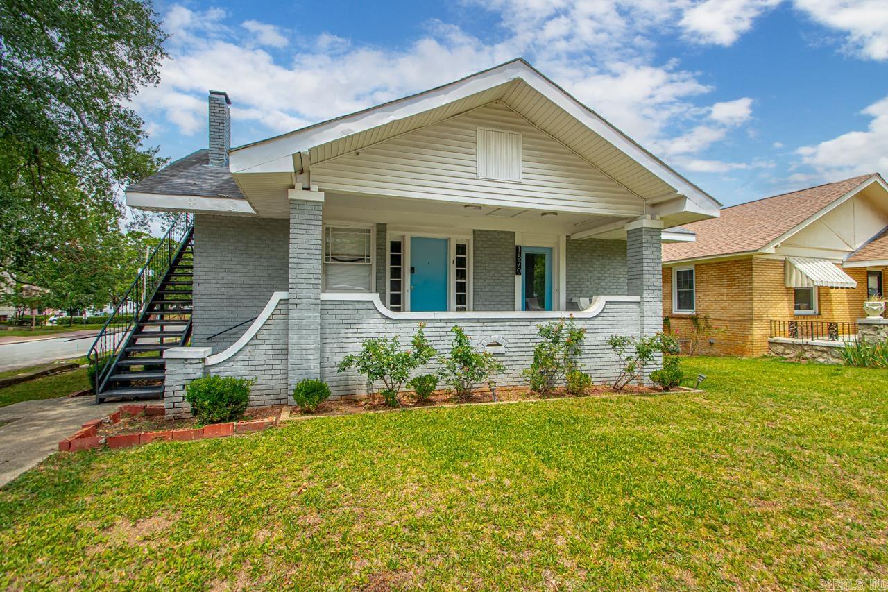 1870 S Izard Street Property Photo 3
