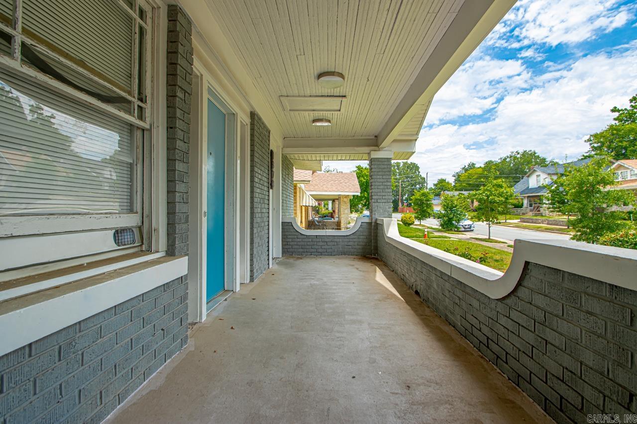 1870 S Izard Street Property Photo 5