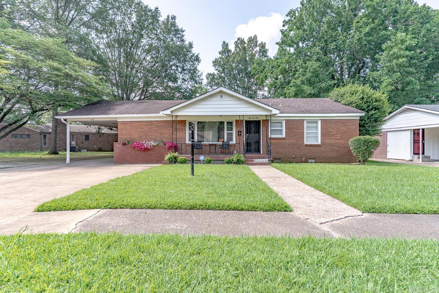 423 Laughrun Drive