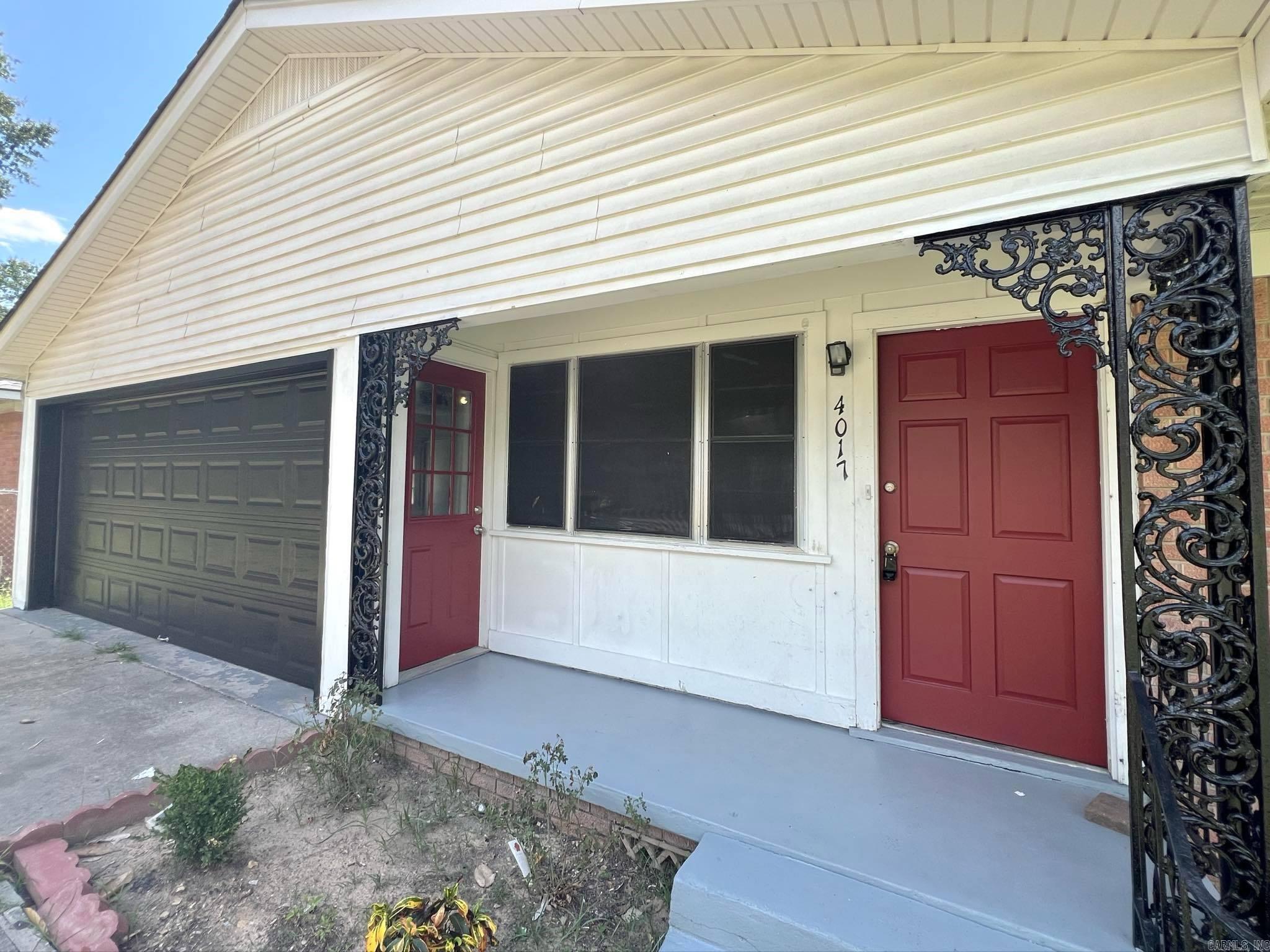 4017 Hillside Drive Property Photo 4