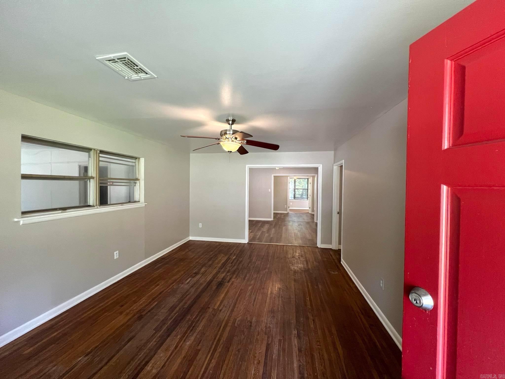 4017 Hillside Drive Property Photo 5