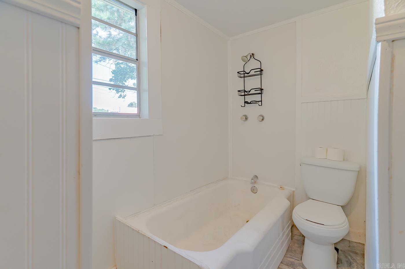 700 2nd St Street Property Photo 26