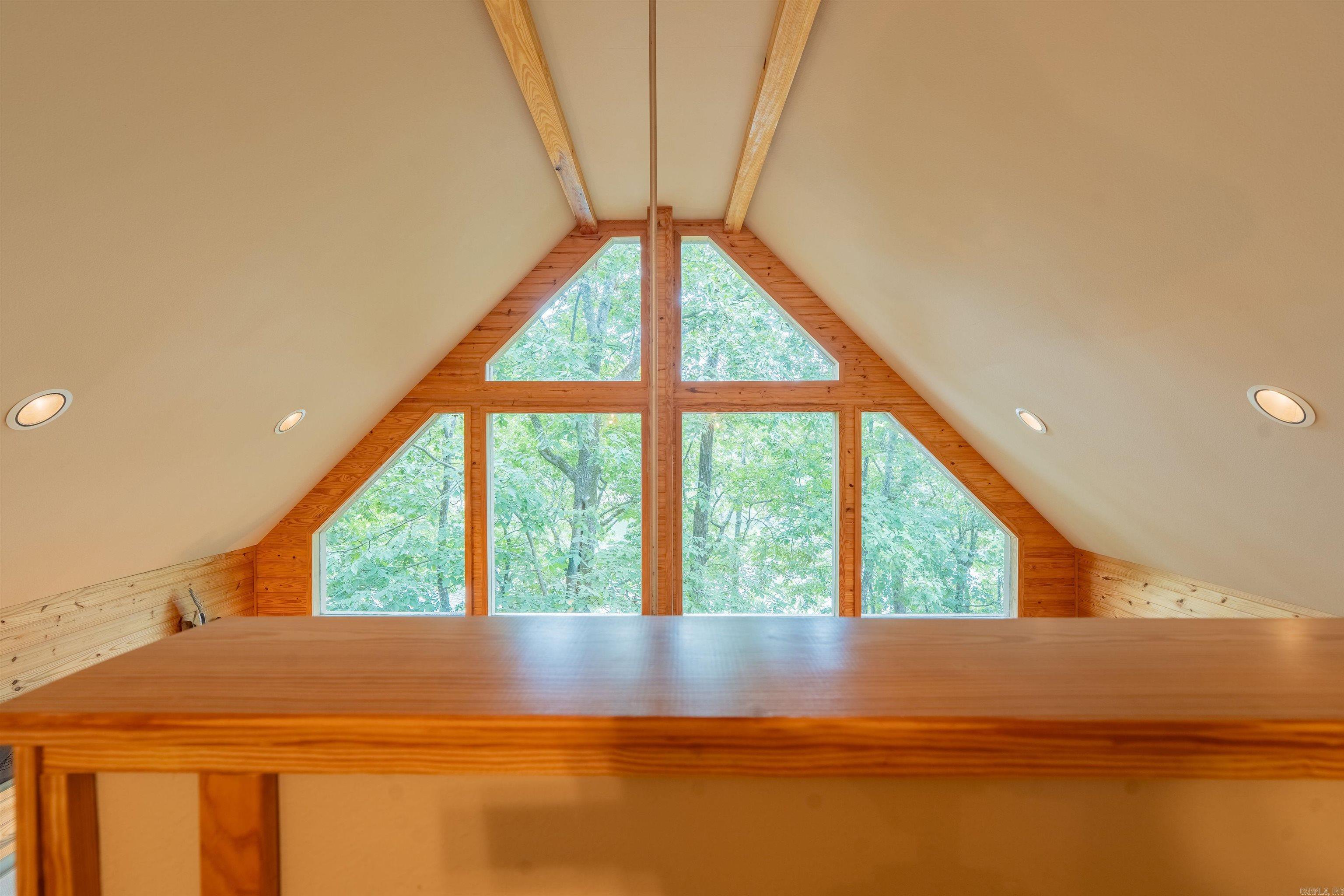 90 Stone Cr. Property Photo 16