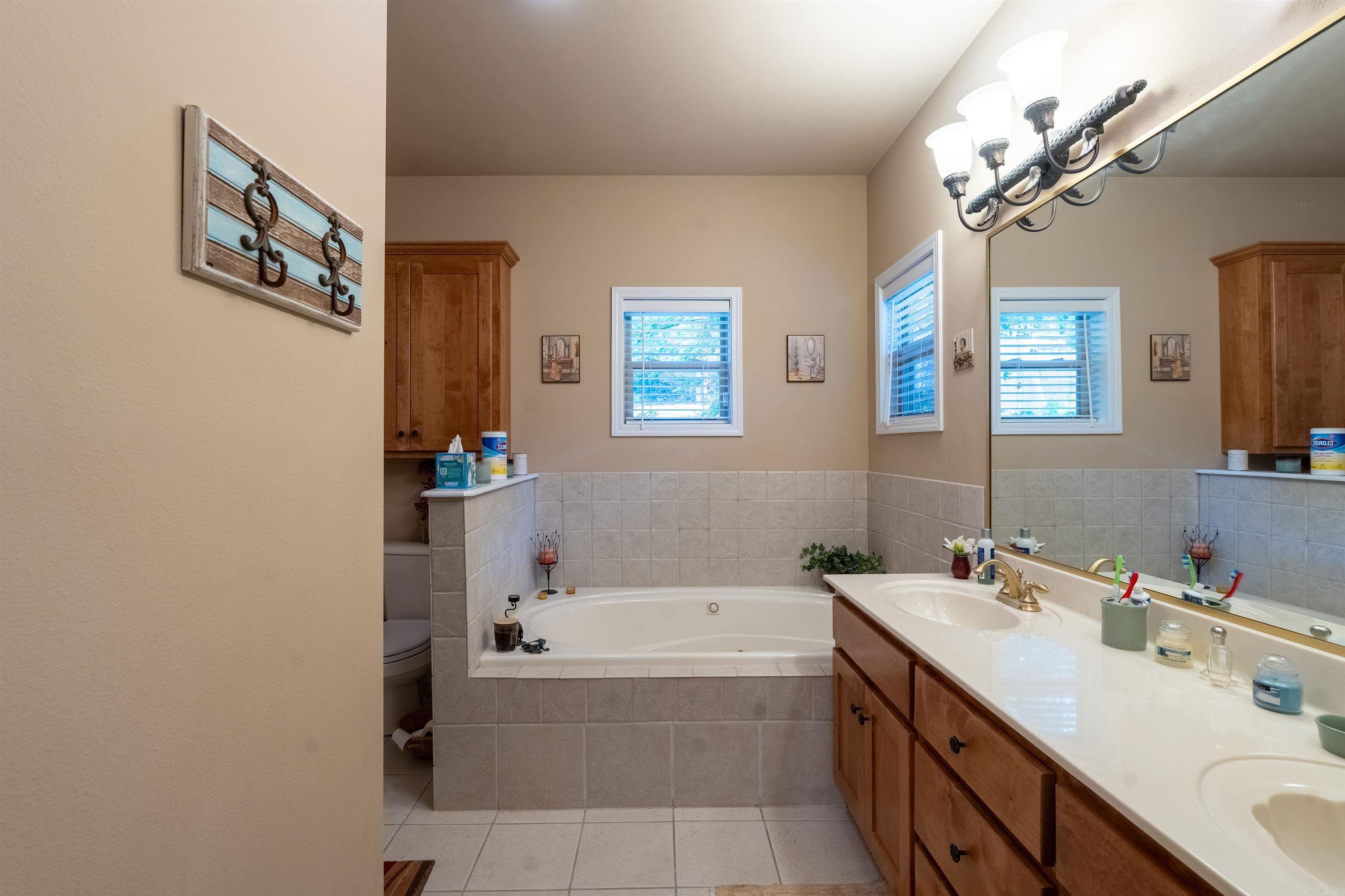 90 Stone Cr. Property Photo 20