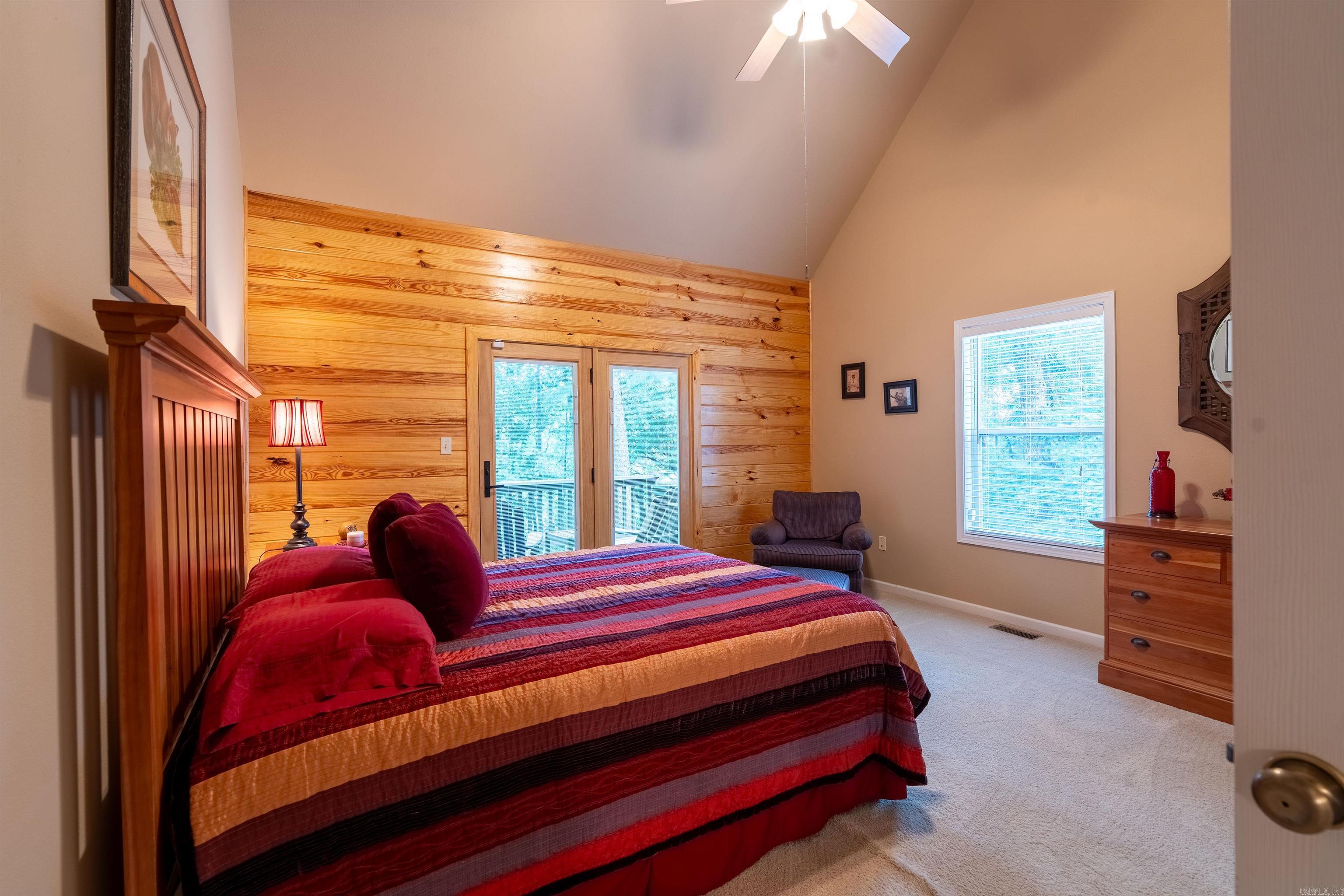 90 Stone Cr. Property Photo 27
