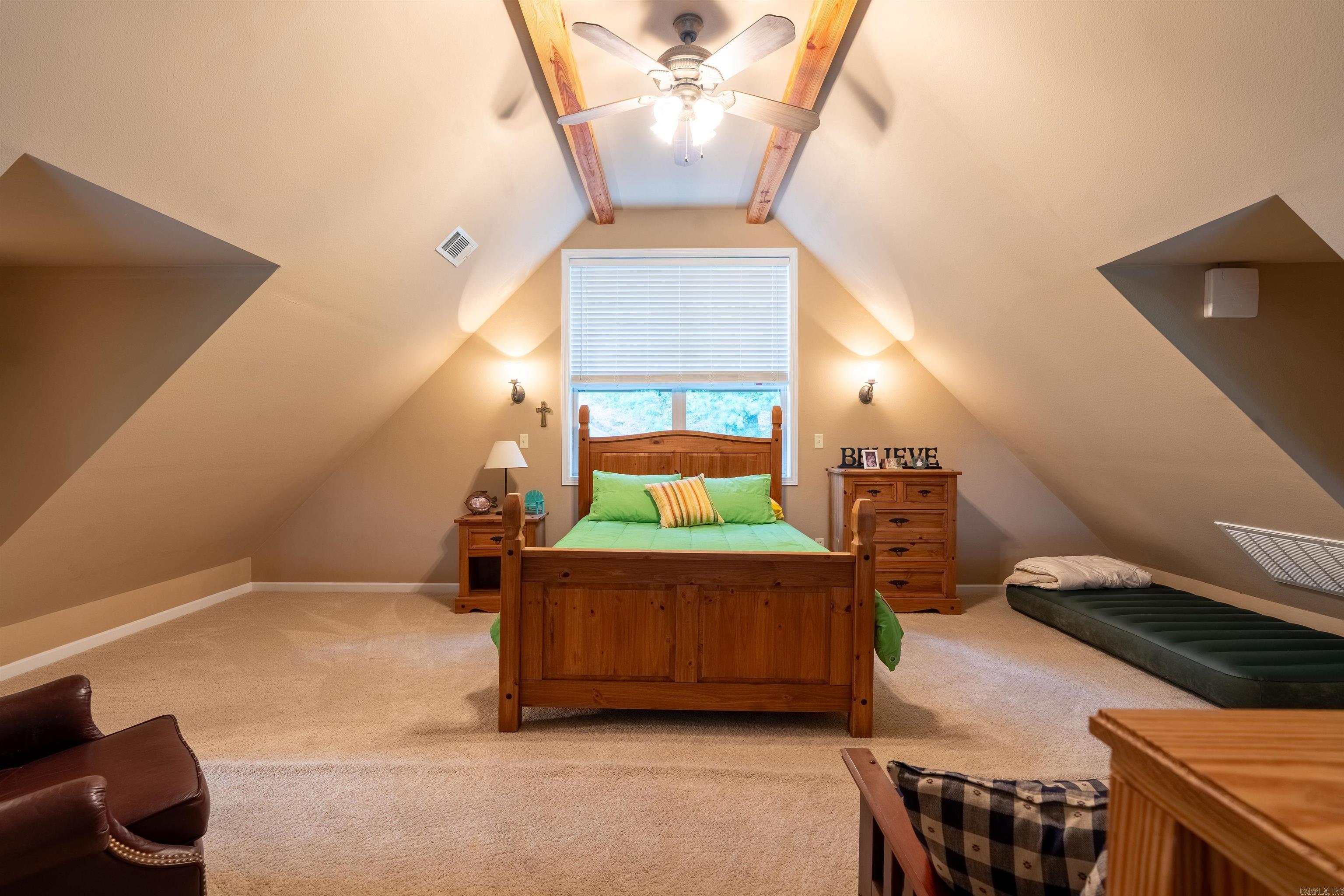 90 Stone Cr. Property Photo 29