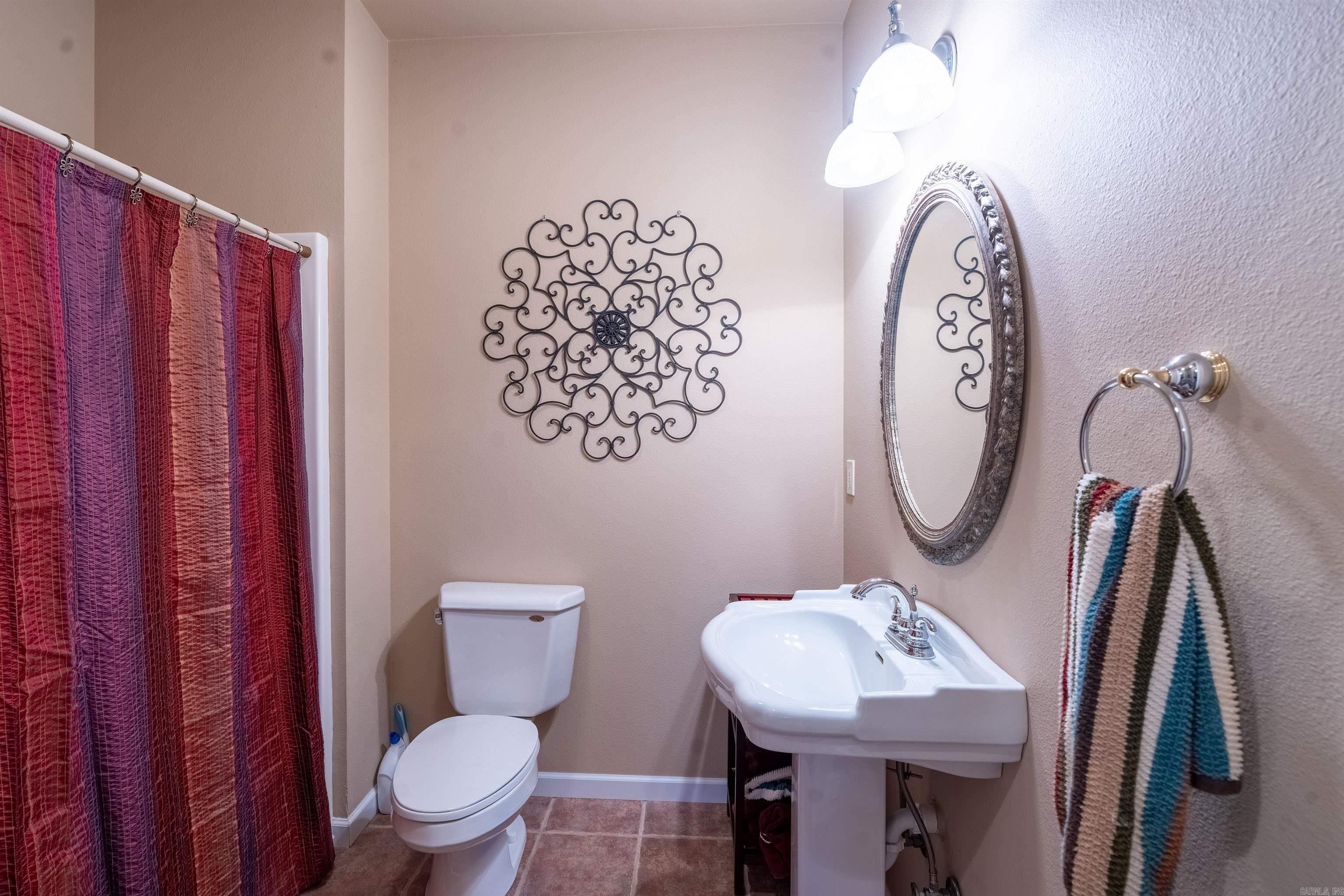90 Stone Cr. Property Photo 33
