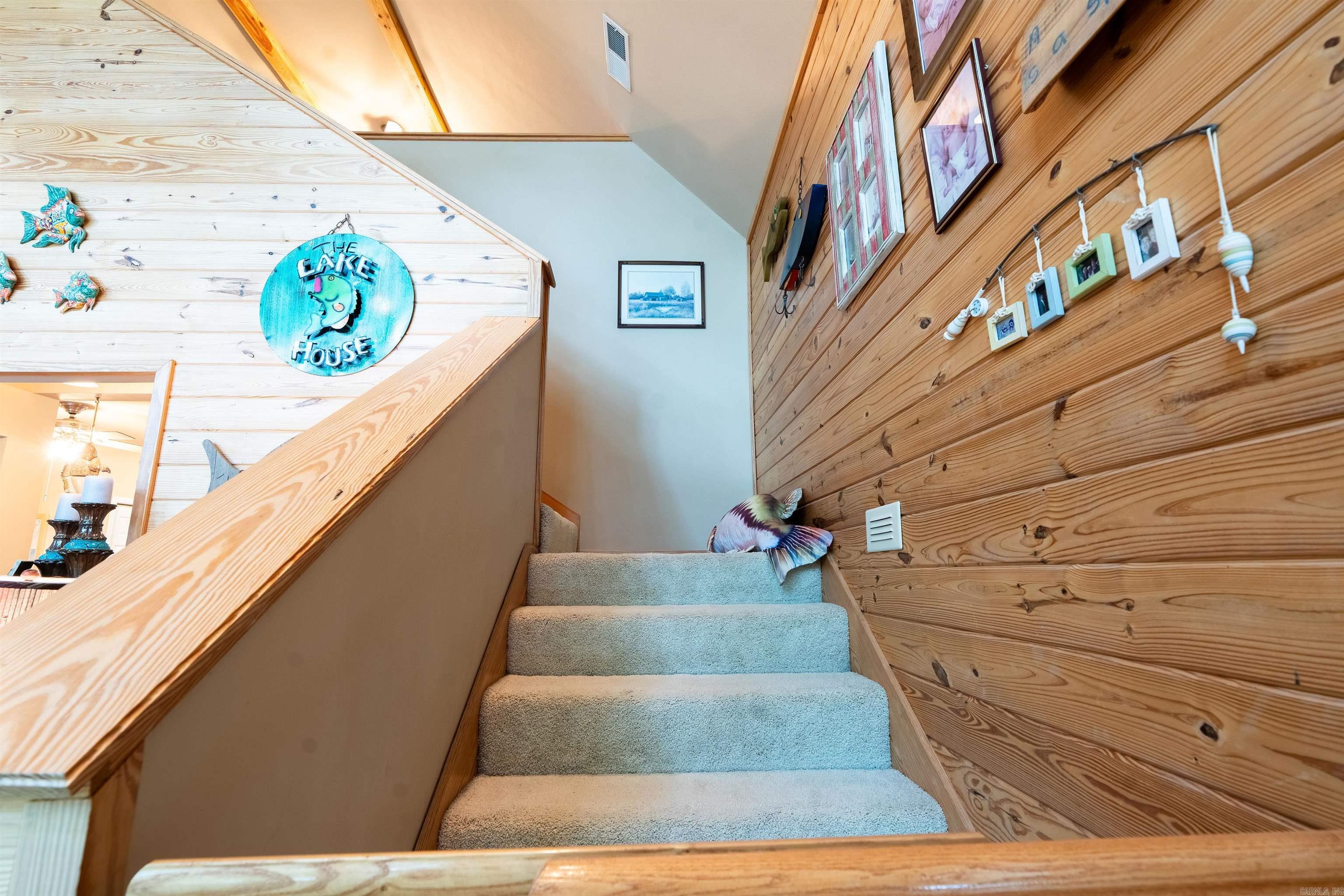 90 Stone Cr. Property Photo 35