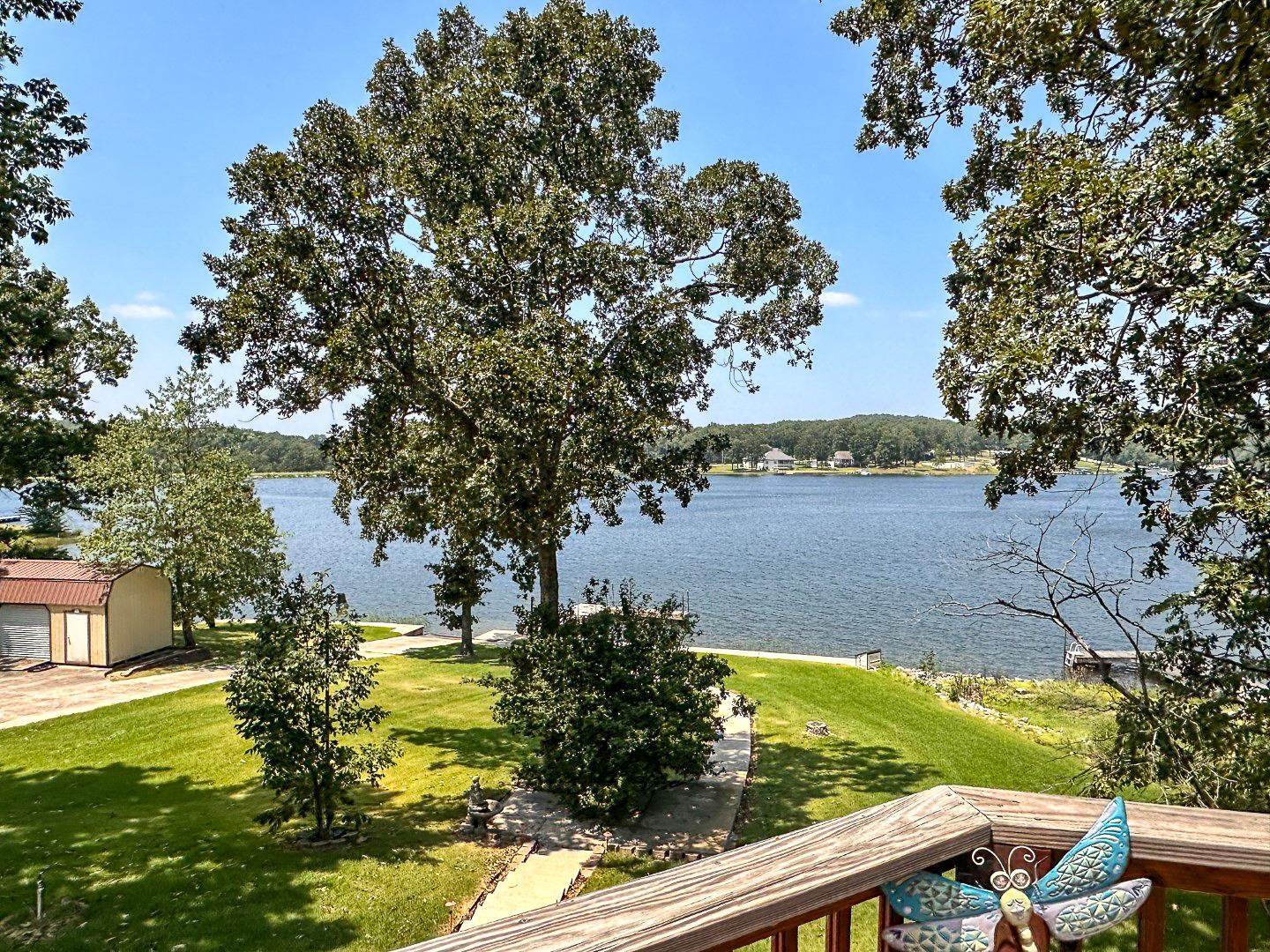 606 S Shore Drive Property Photo 24