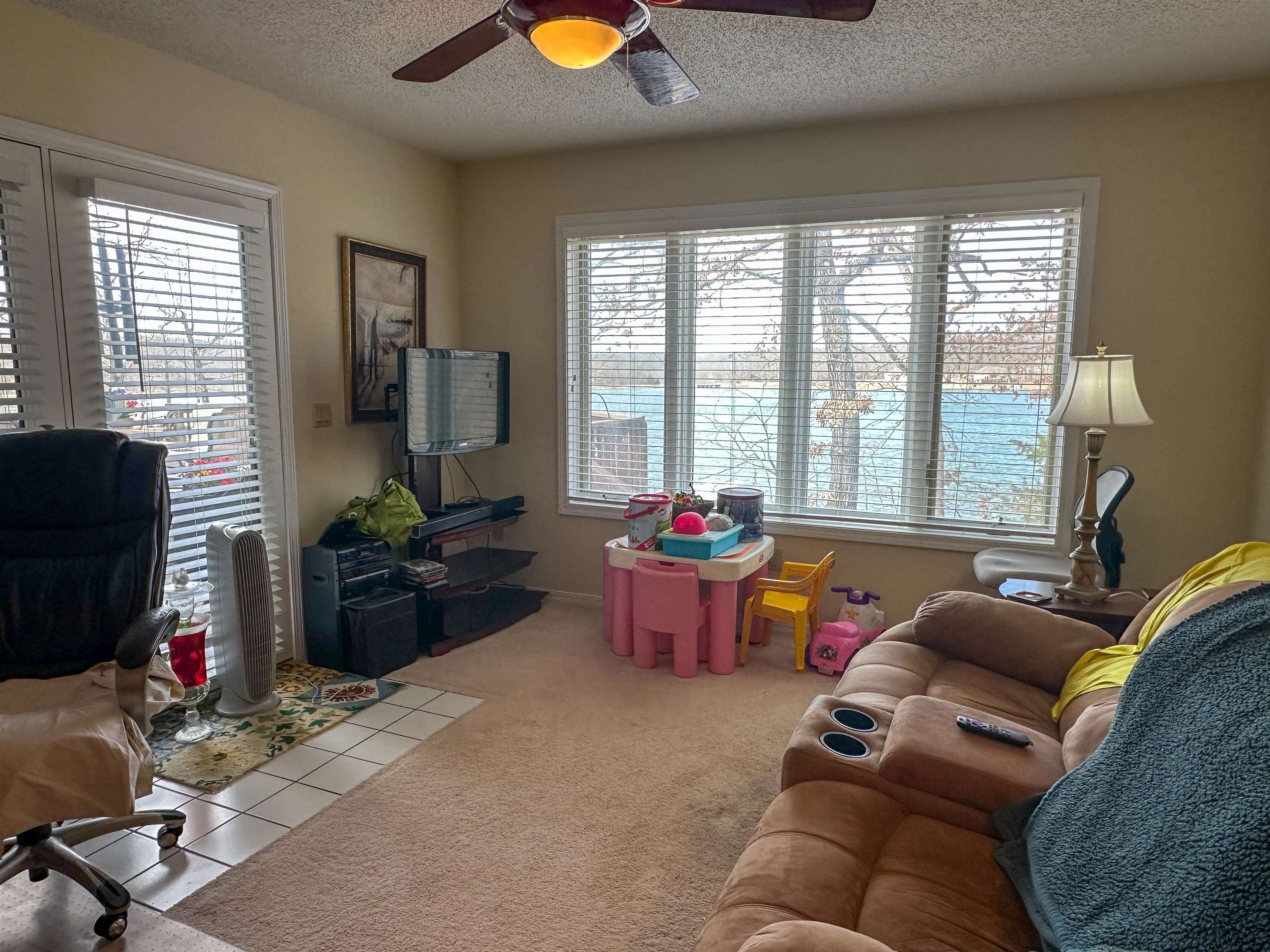 606 S Shore Drive Property Photo 33