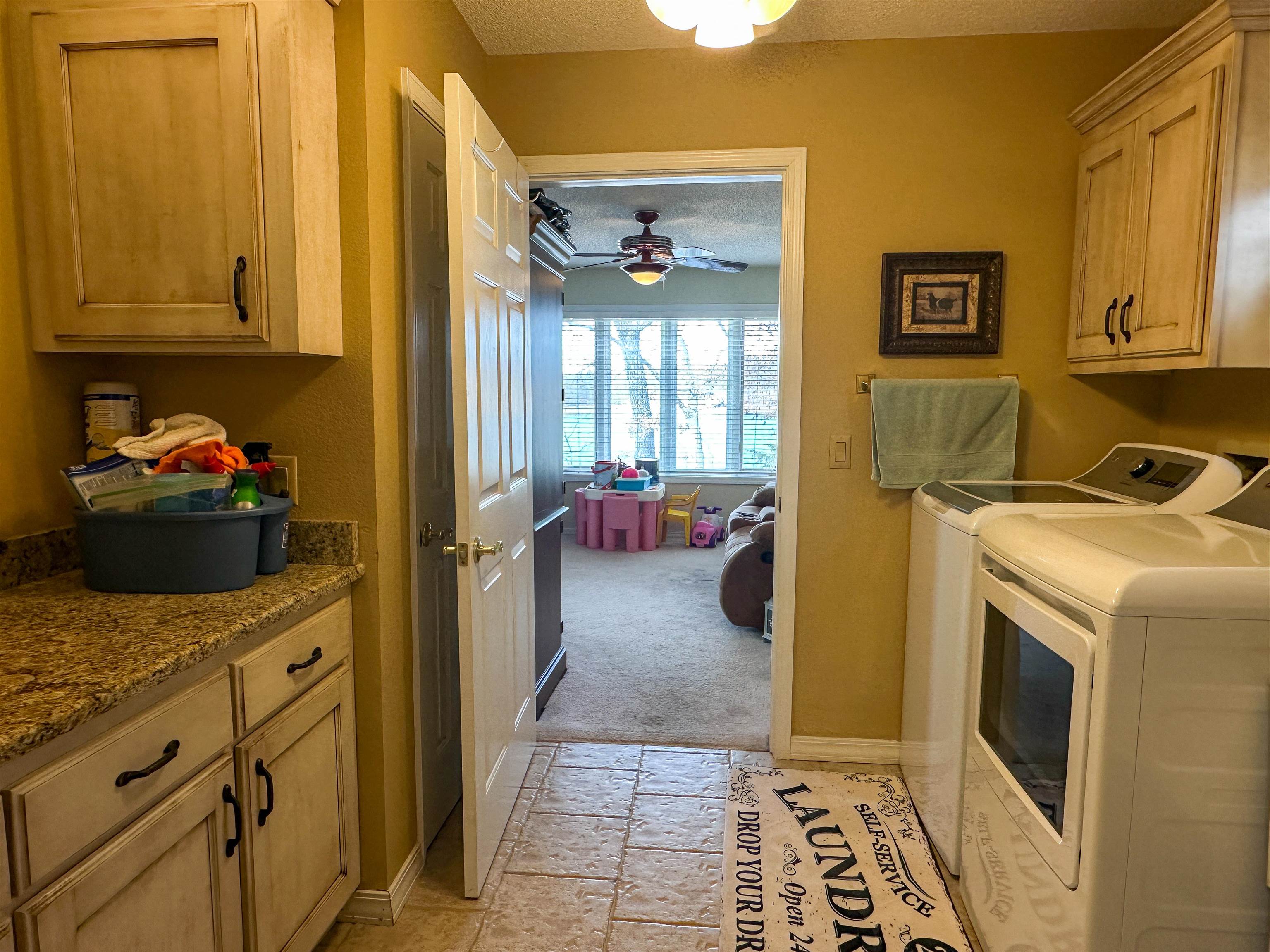 606 S Shore Drive Property Photo 34
